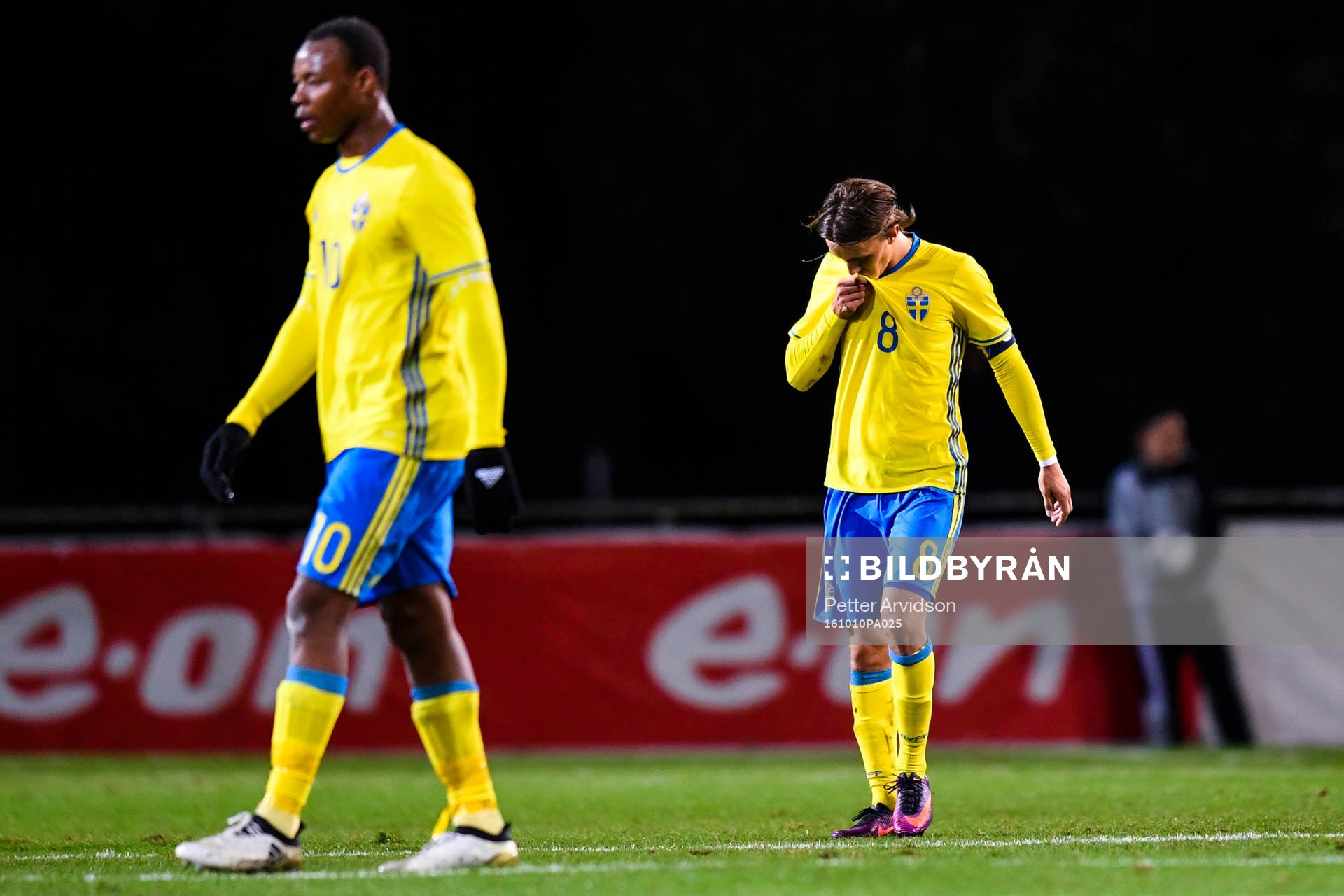 Sveriges Carlos Strandberg och Kristoffer Olsson deppar