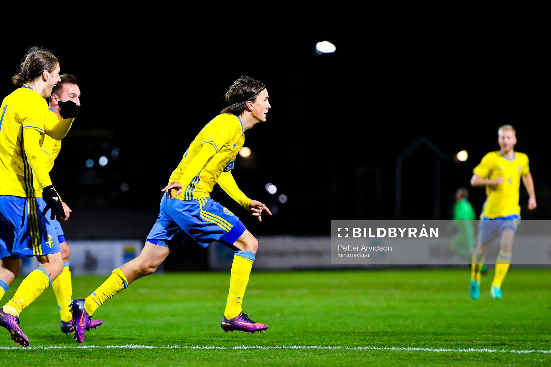 Sveriges Kristoffer Olsson jublar
