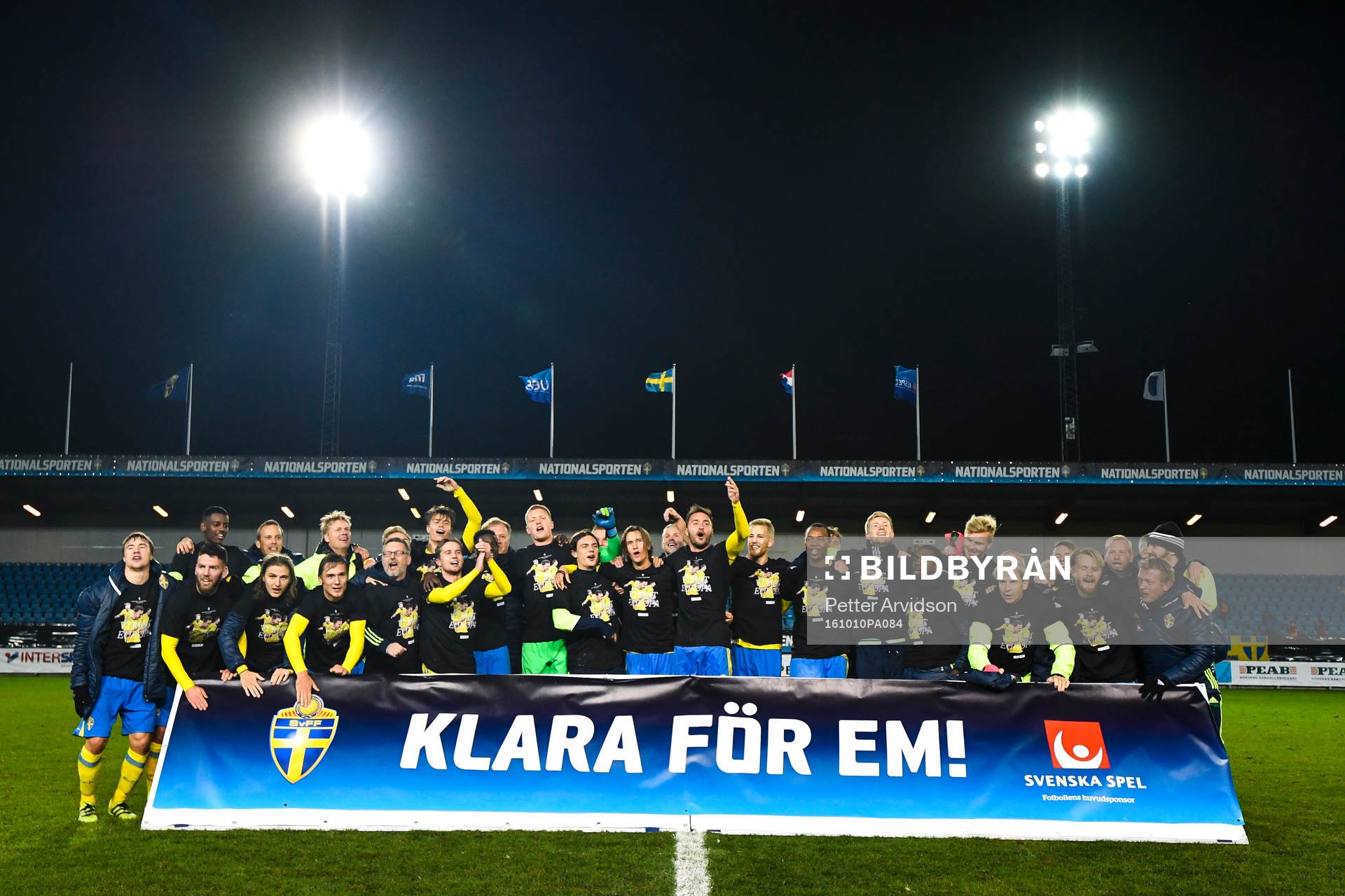 Sveriges spelare jublar