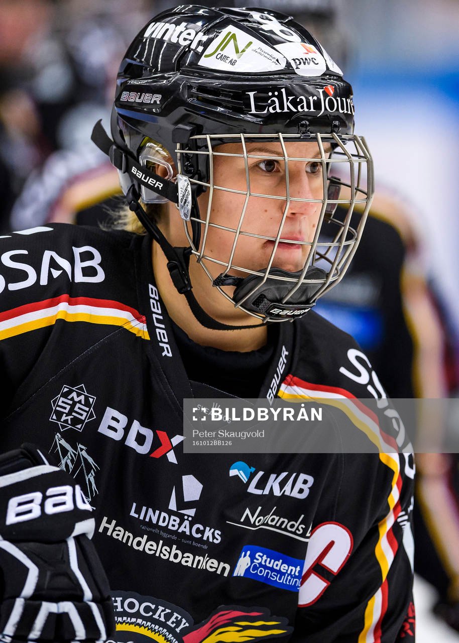 Luleås Emma Eliasson på uppvärmningen