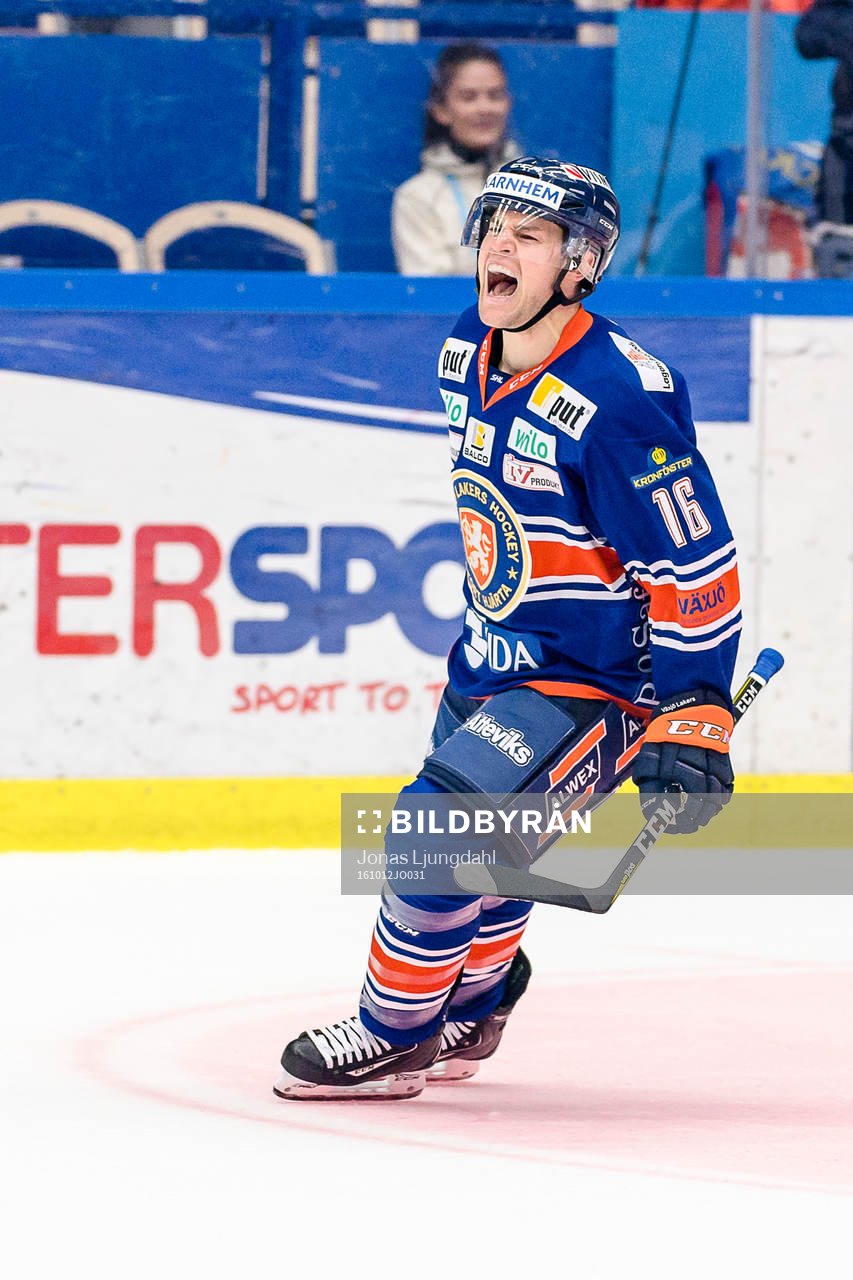 Växjös Geoff Platt jublar