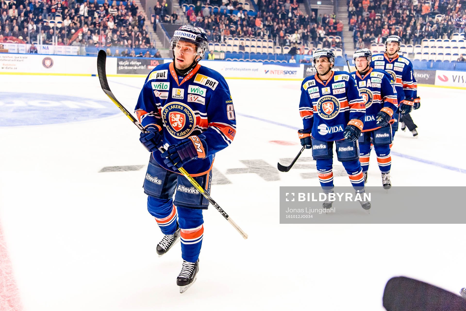 Växjös Robert Rosén och Cory Murphy jublar