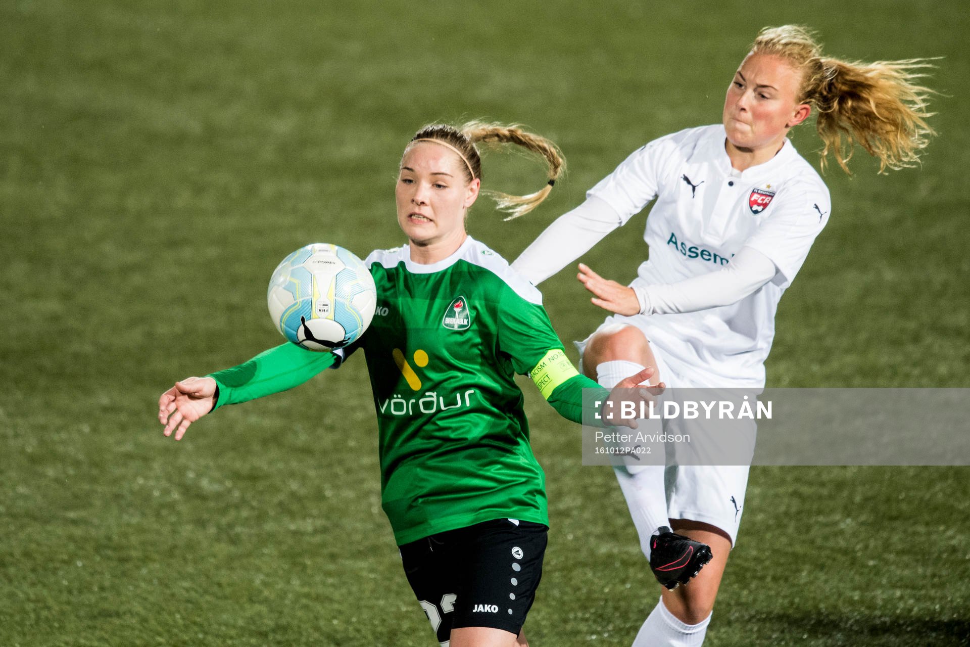 Breidabliks Rakel Hönnudottir och Rosengårds Ebba Wieder