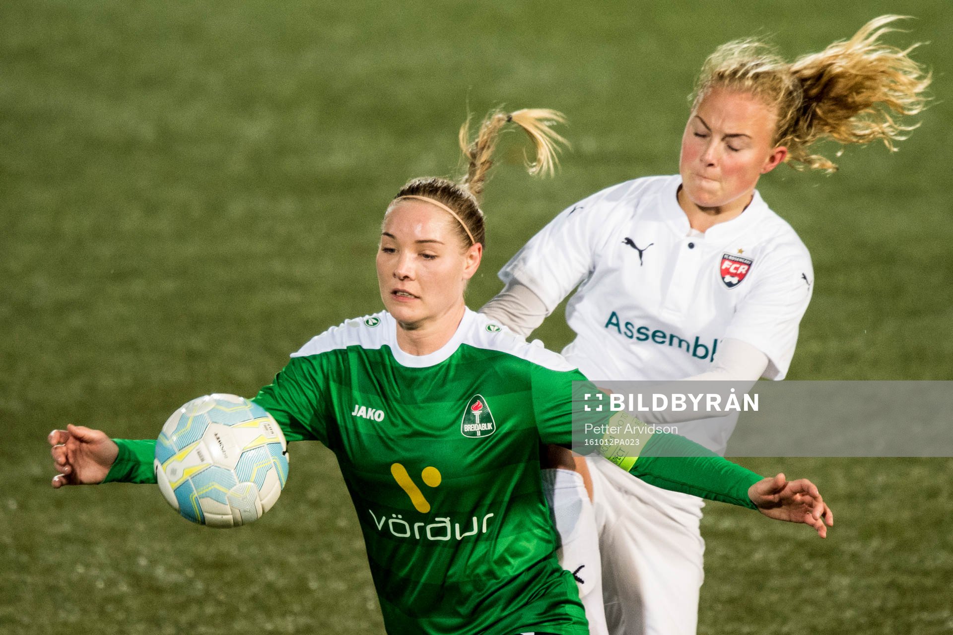 Breidabliks Rakel Hönnudottir och Rosengårds Ebba Wieder