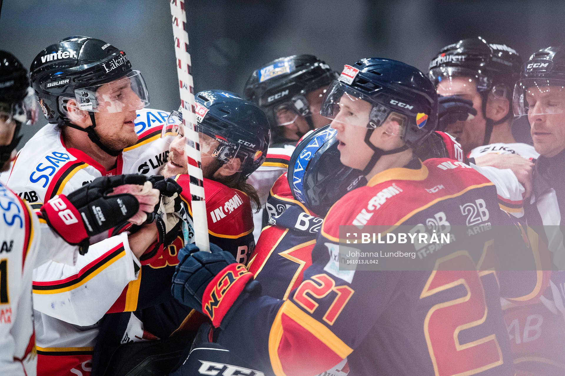 Djurgården och Luleås spelare i bråk