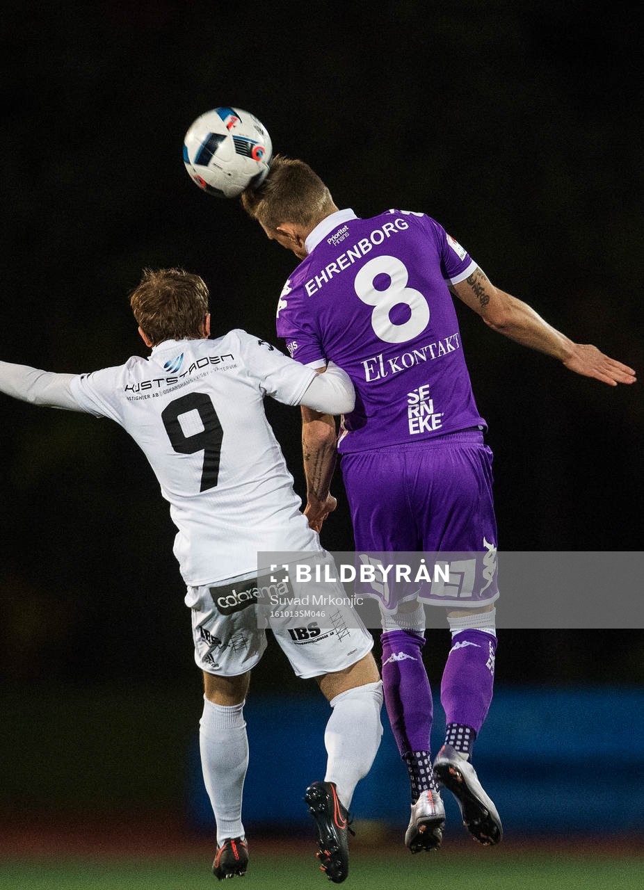 Oskarshamns Emil Dolk och IFK Göteborgs Sören Rieks