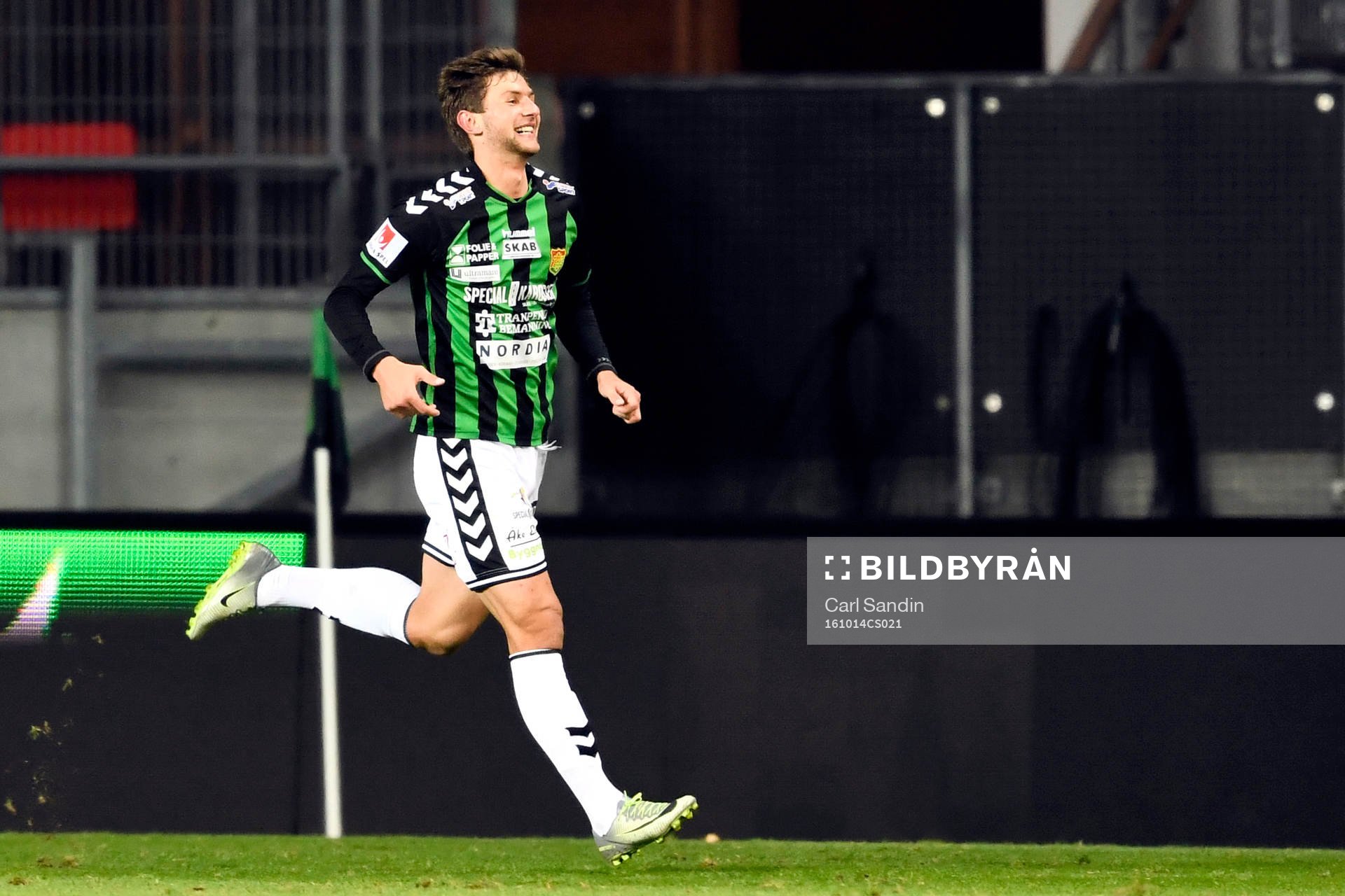 GAIS Alibek Aliev jublar efter 2-1 under fotbollsmatchen i Superettan mellan GAIS och Halmstad den 14 oktober 2016 i Göteborg.