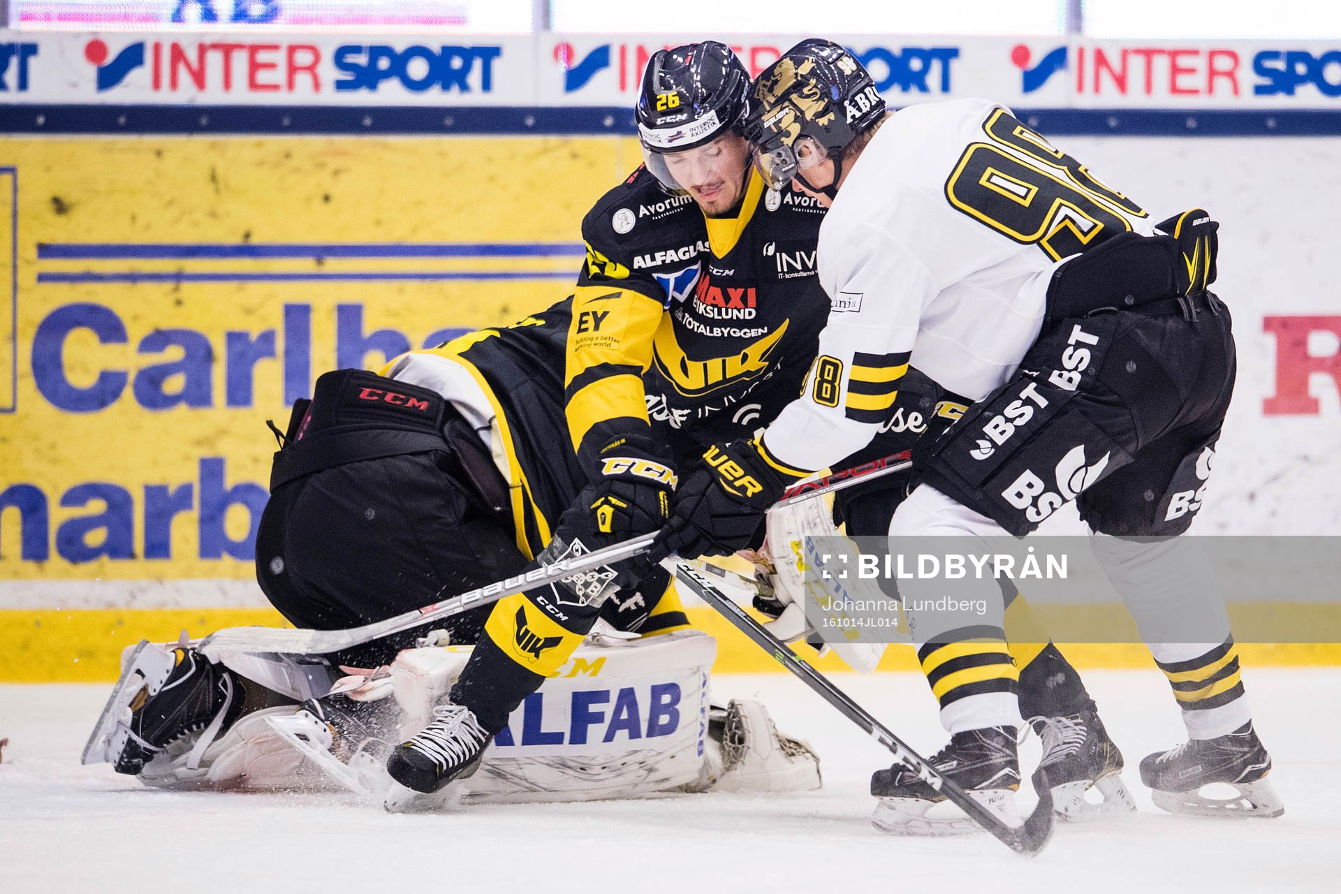 s Jesper Bratt
