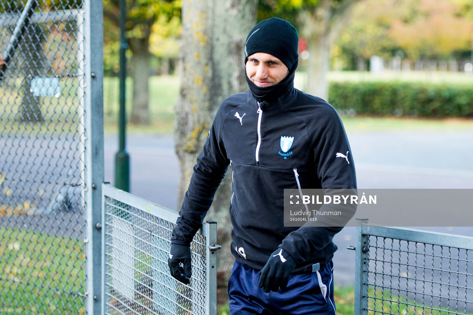 Malmö FFs Magnus Wolff Eikrem under en fotbollsträning med Malmö FF den 14 april 2016 i Malmö.