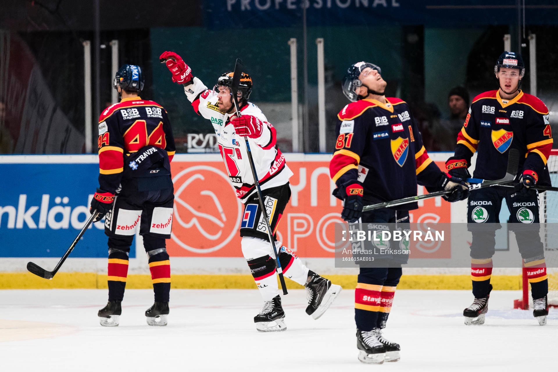 Örebros Siim Liivik jublar