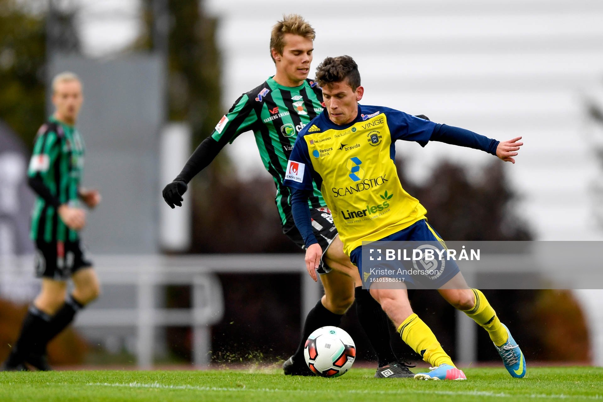 Ängelholms Ardian Rexhepi och Varbergs Elias Andersson