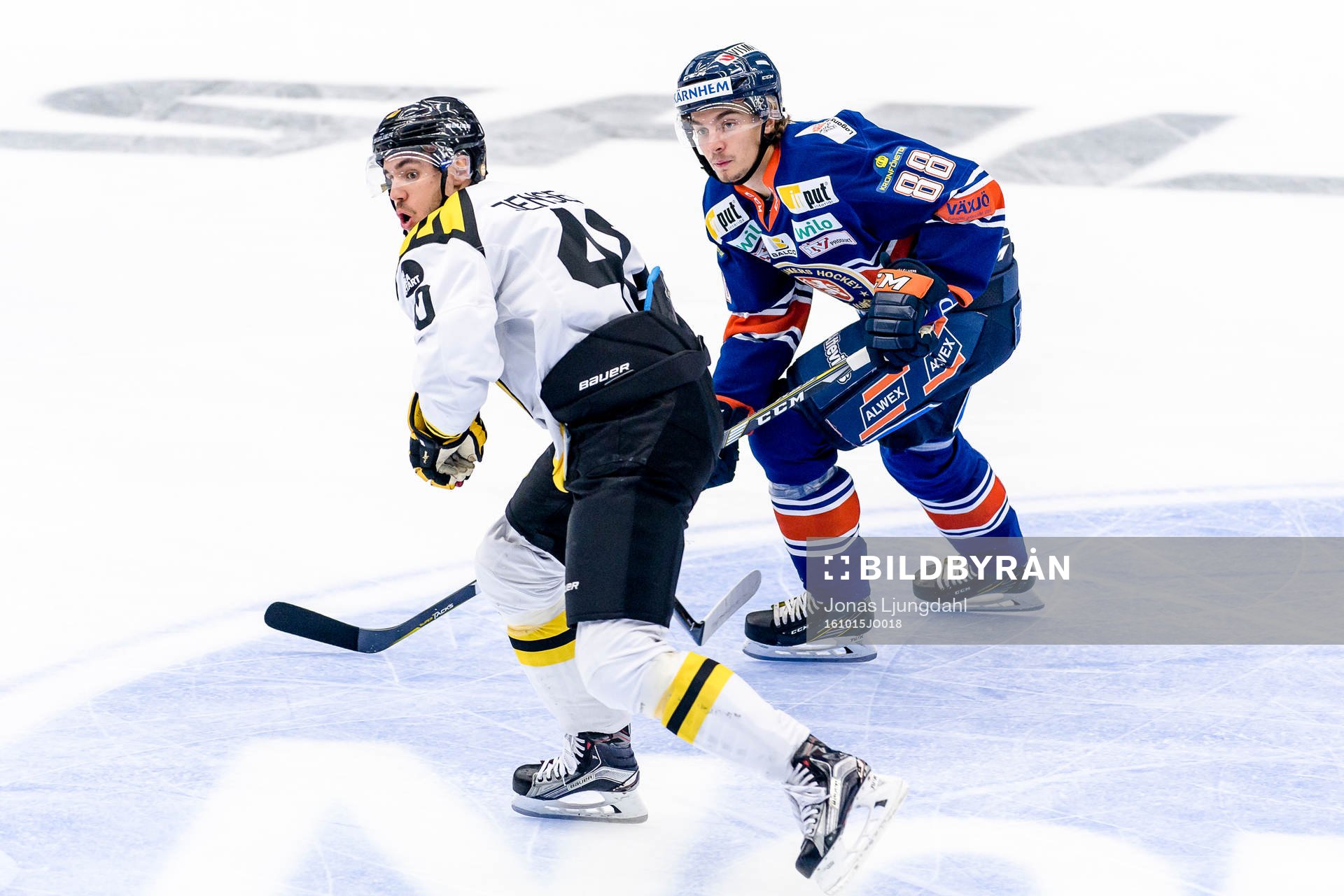 Brynäs Jesper Jensen och Växjös Adam Brodecki