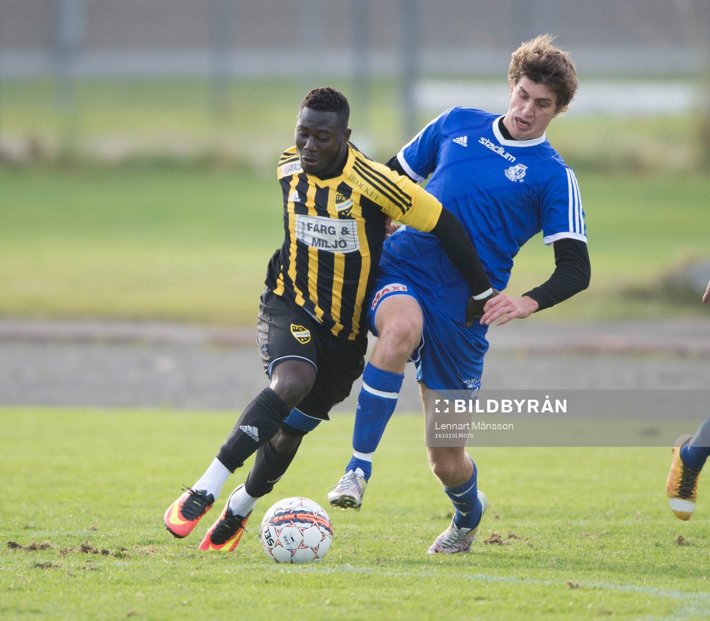 IFK Hässleholms Mike Andrew i matchen i division 2 mellan