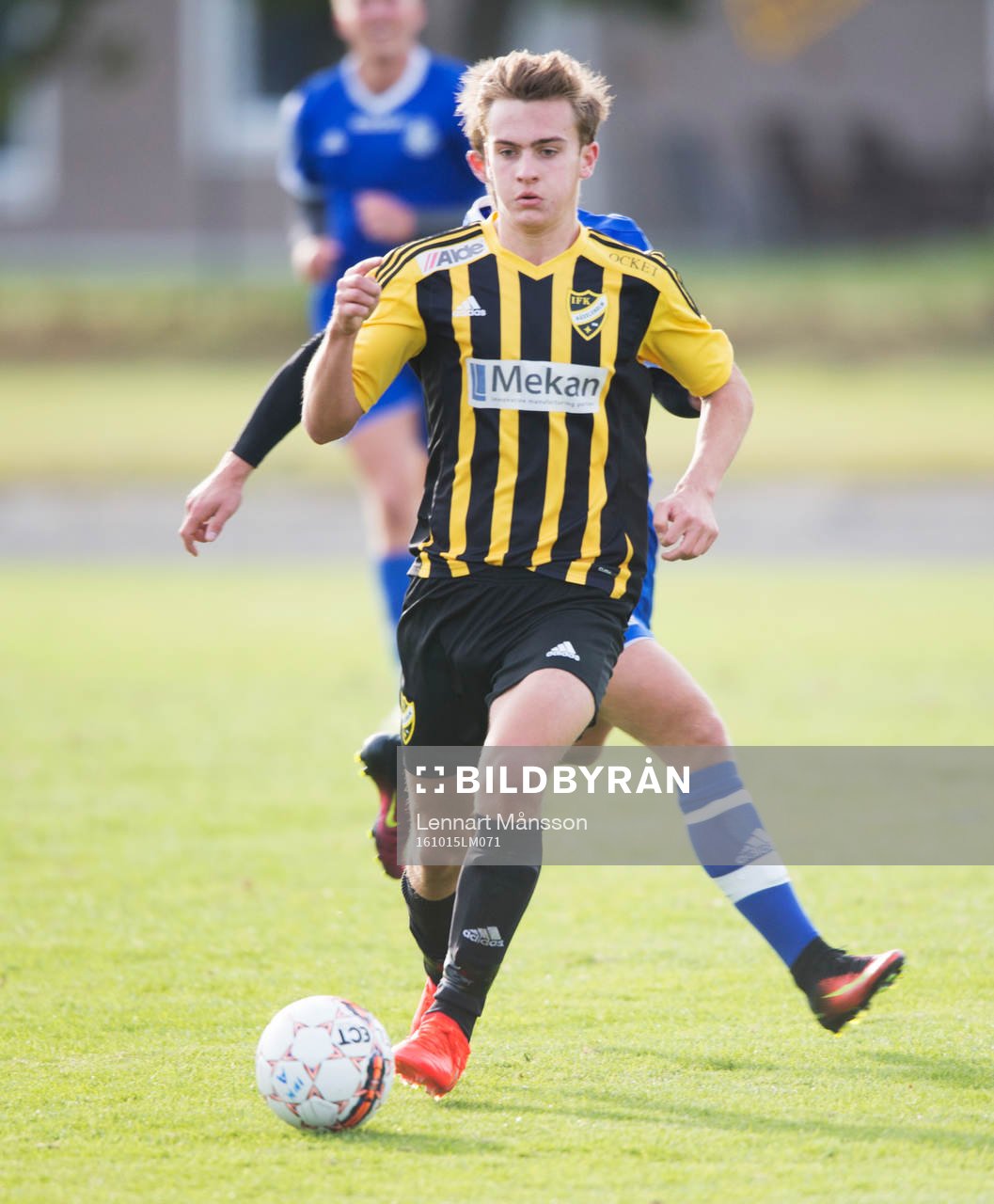 IFK Hässleholms Erik Åberg i matchen i division 2 mellan