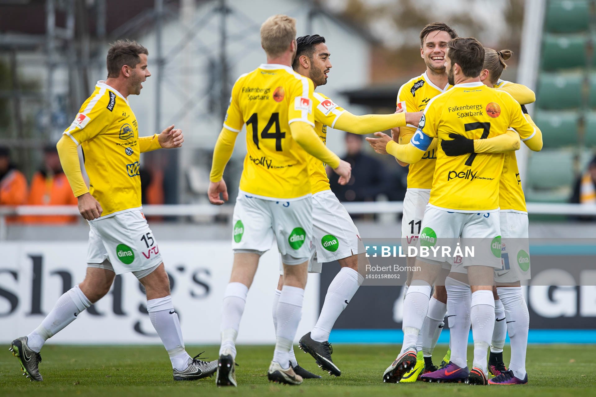 Falkenbergs Stefan Rodevåg och Per Karlsson (med ryggen i