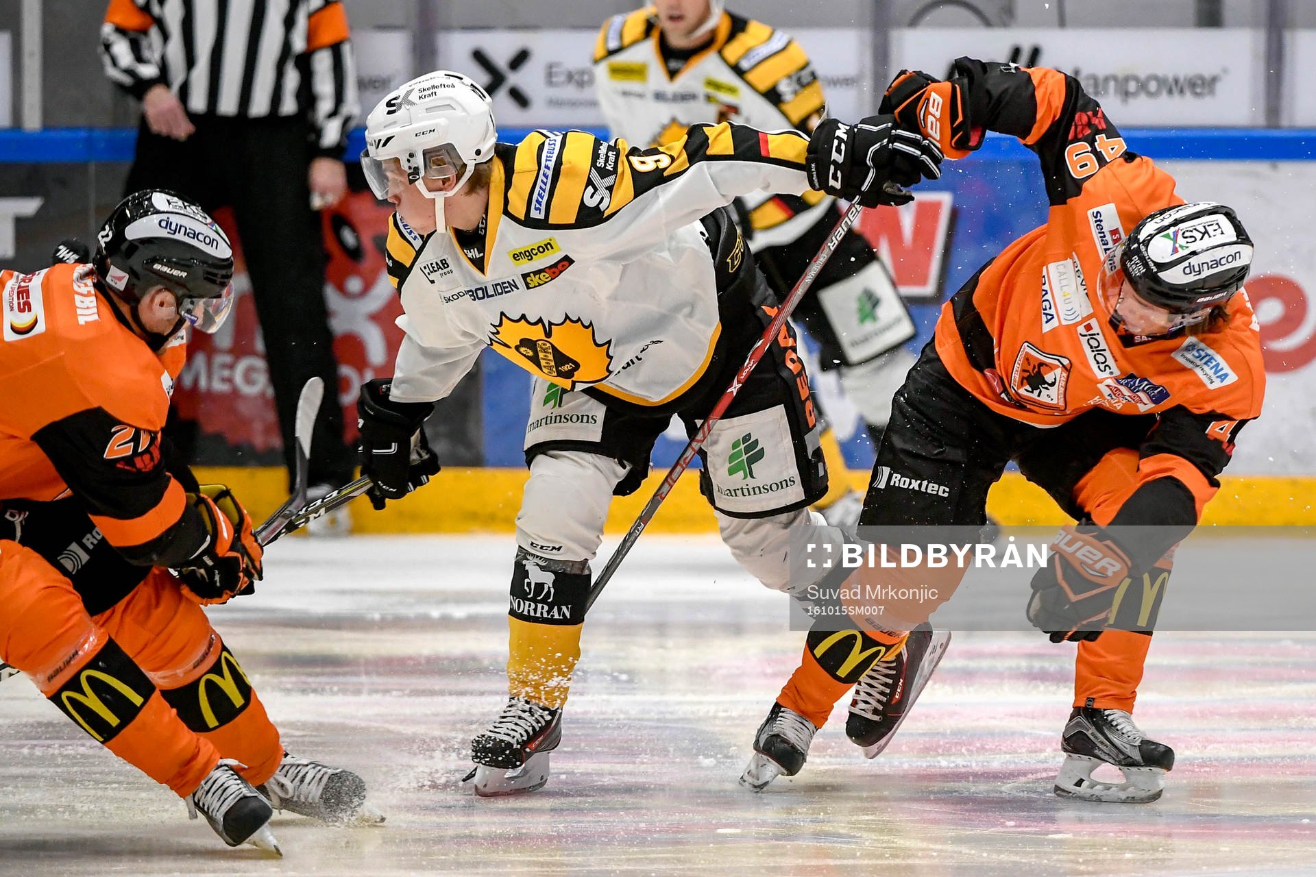 Skellefteås Tim Söderlund och Karlskronas Filip Cruseman