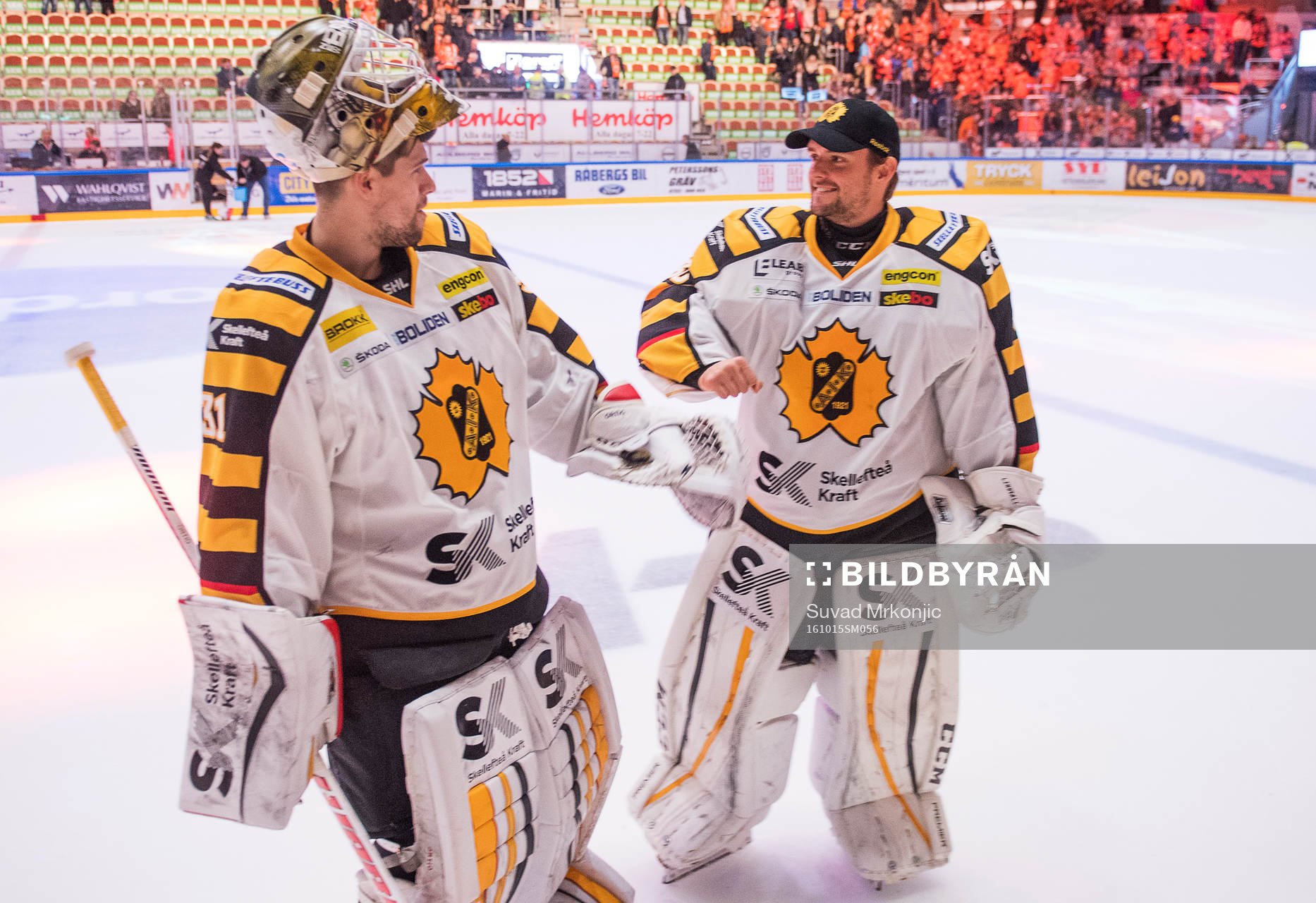 Skellefteås målvakt Gustaf Lindvall och målvakt Joni