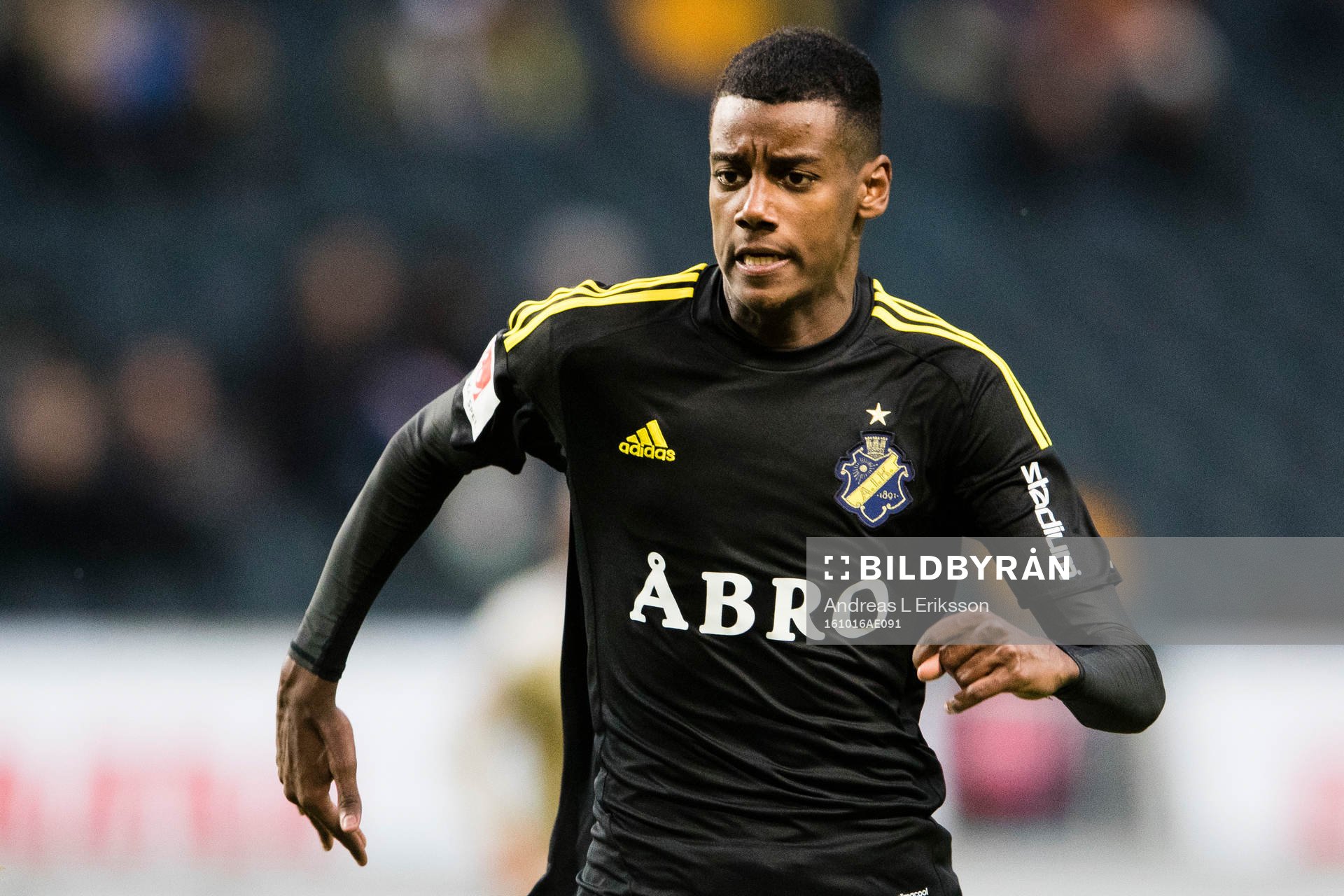 s Alexander Isak