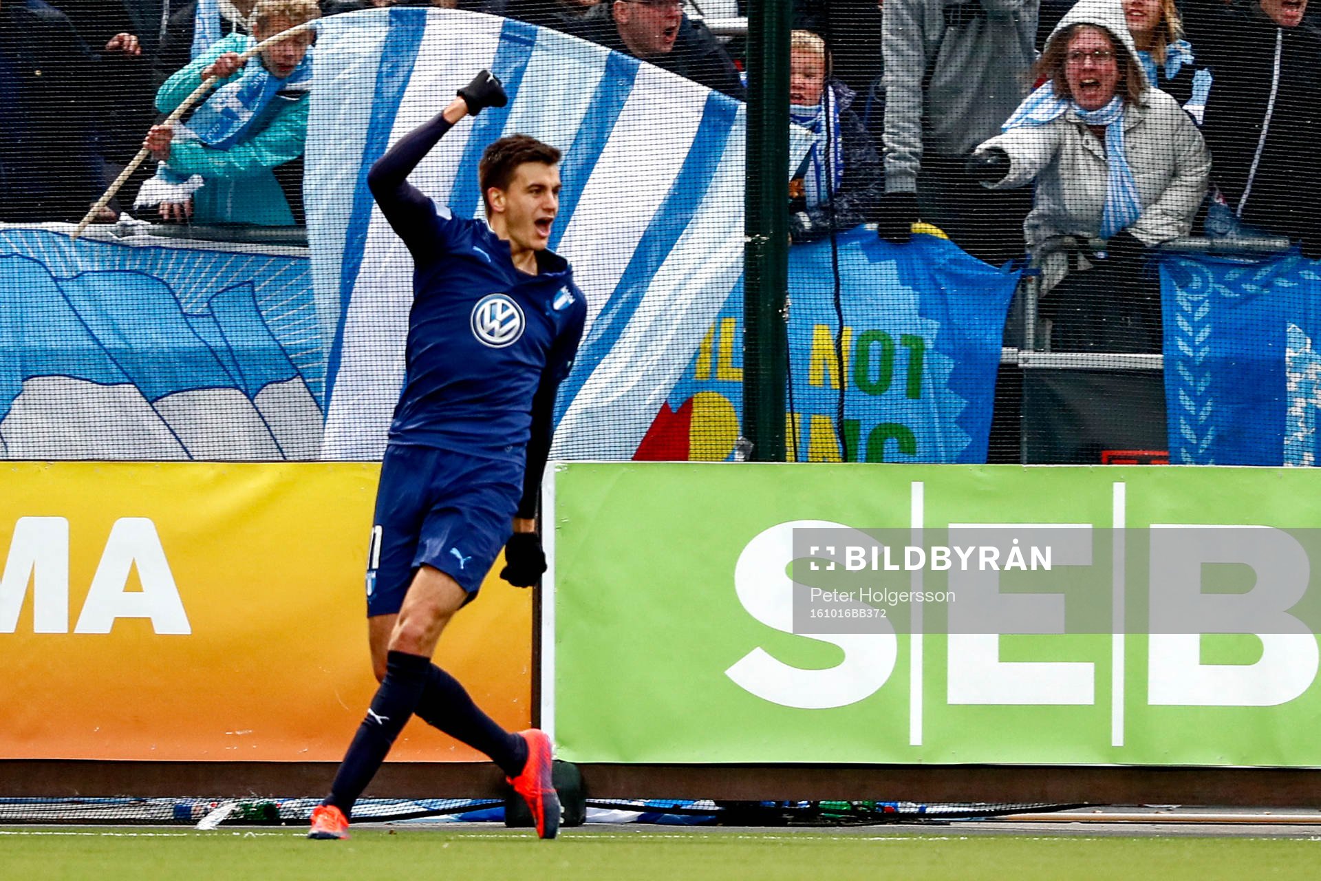 Malmö FFs Alexander Jeremejeff jublar