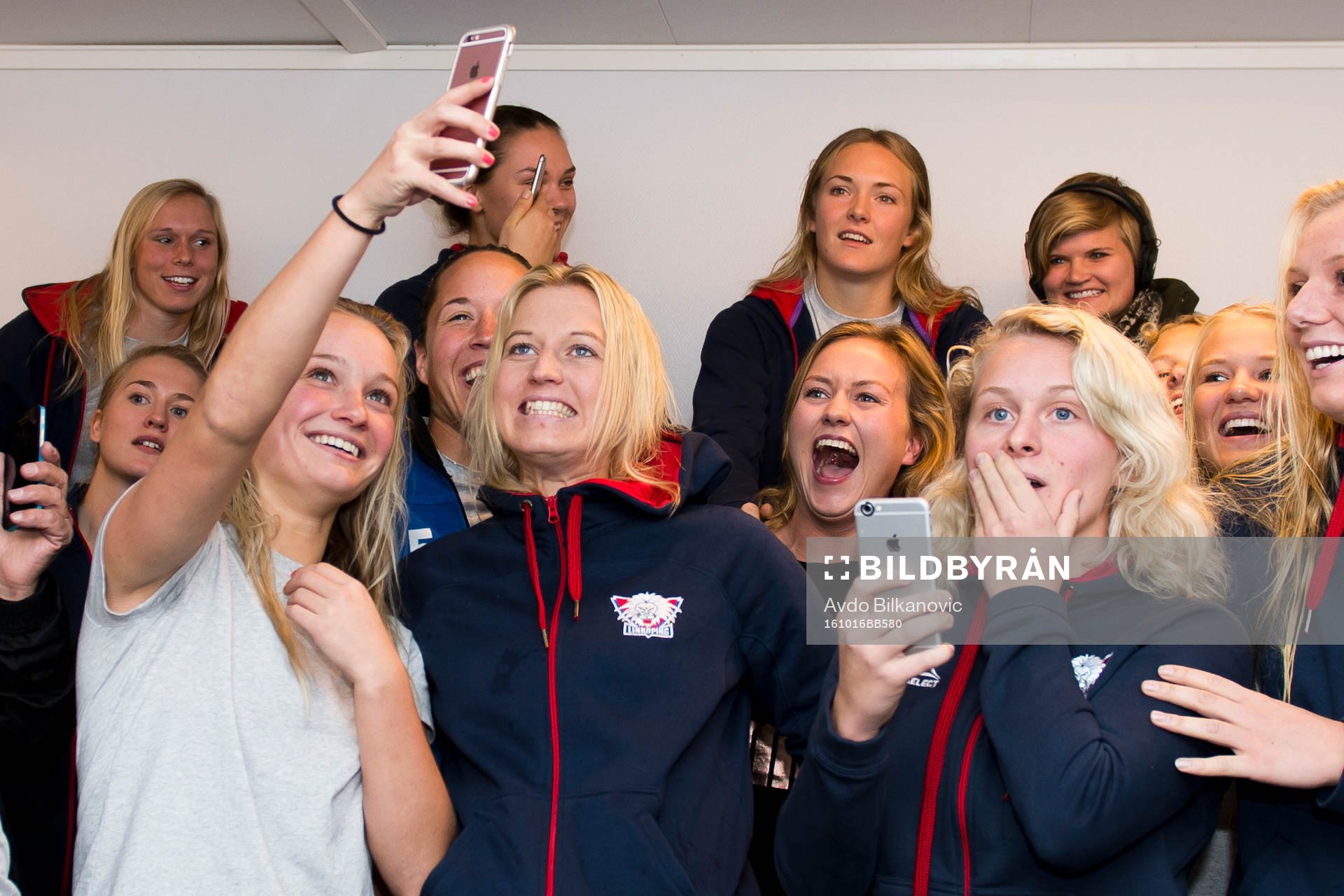 Linköping spelare tar selfies