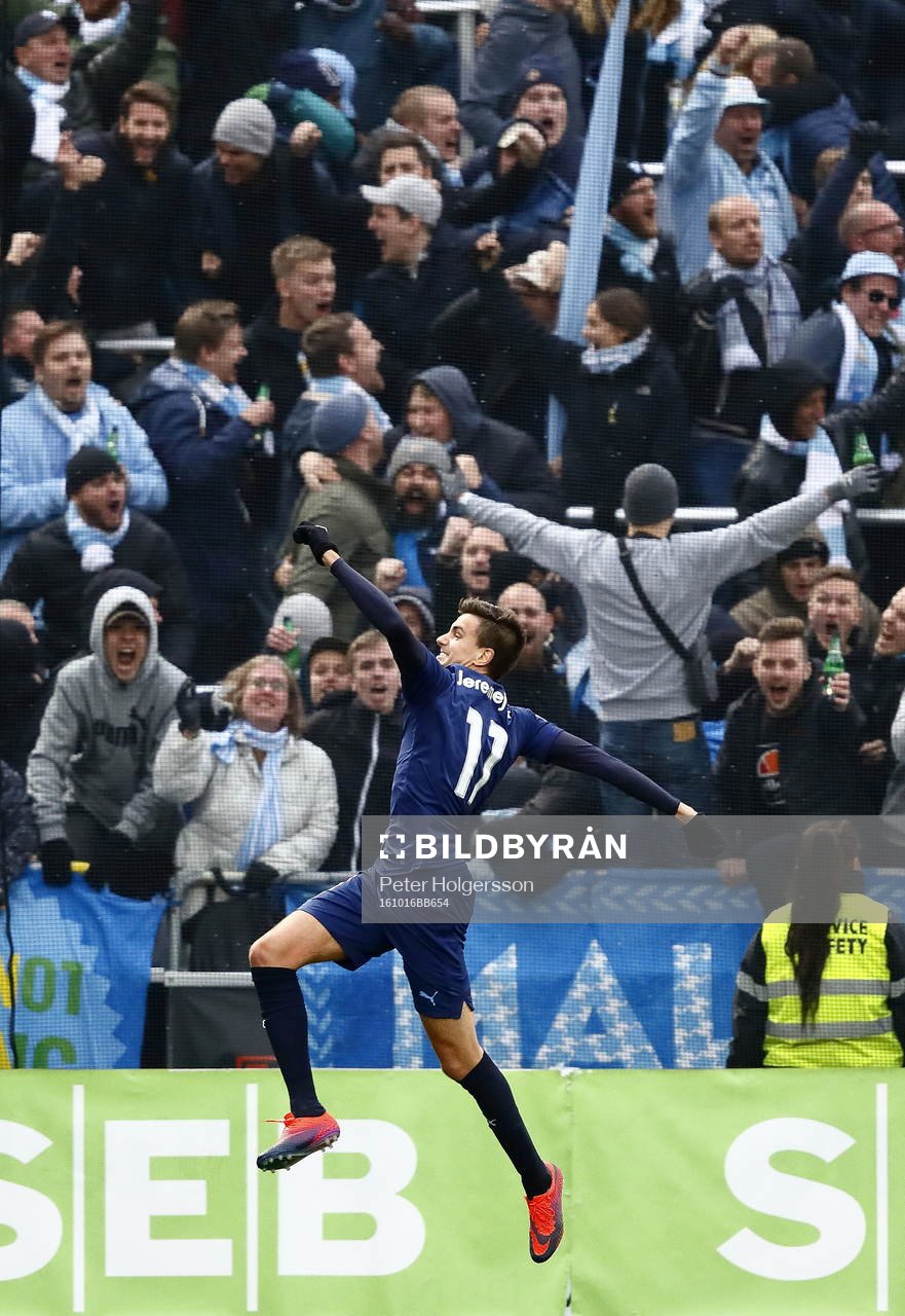 Malmö FFs Alexander Jeremejeff jublar