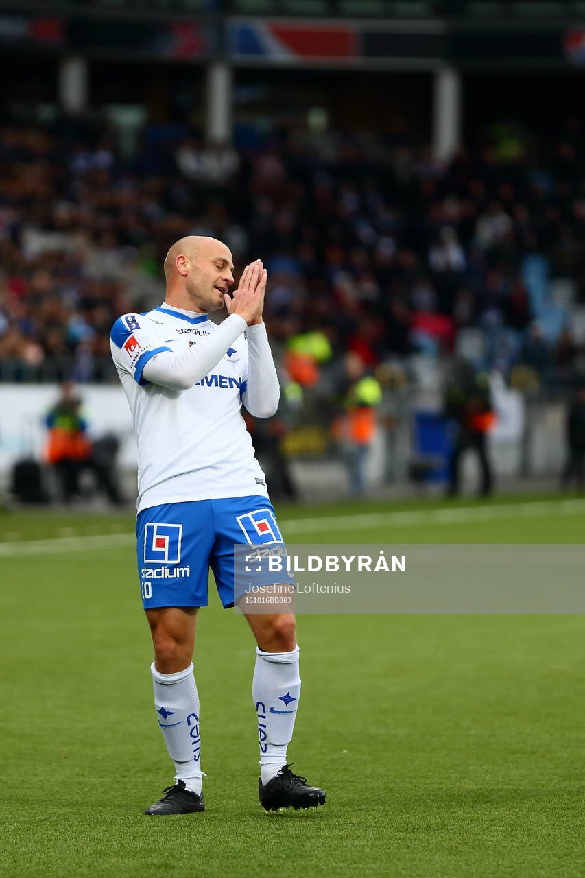 Norrköpings Daniel Sjölund reagerar