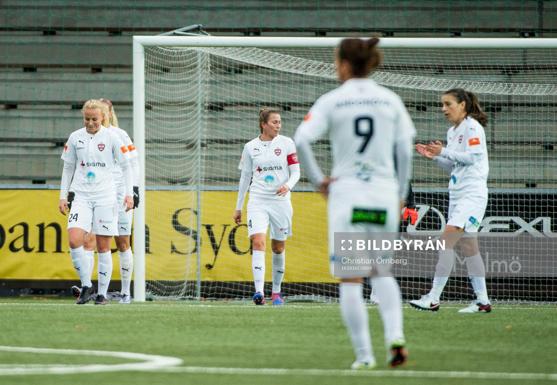Rosengårds Ebba Wieder, Amanda Ilestedt, Emma Berglund,