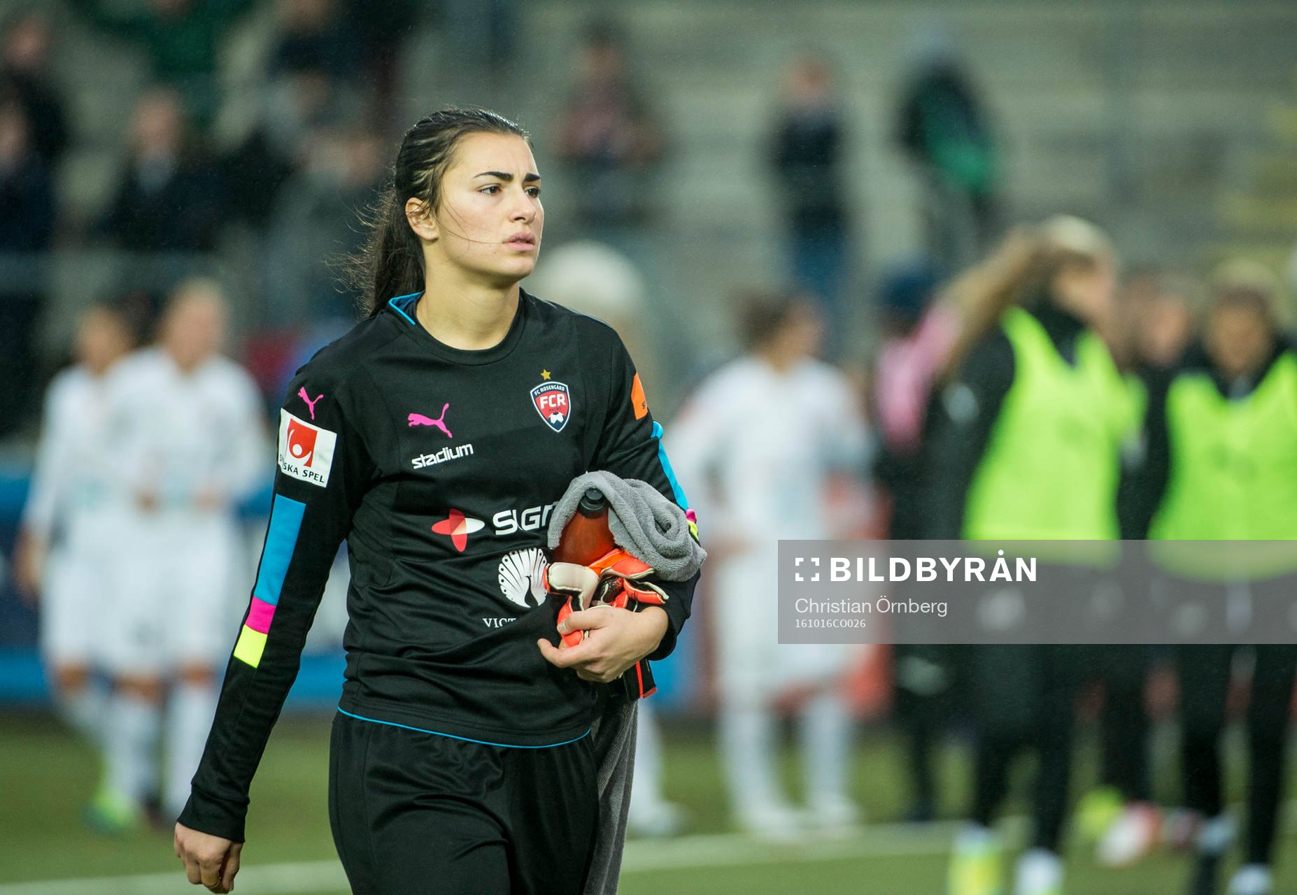 Rosengårds målvakt Zecira Musovic deppar