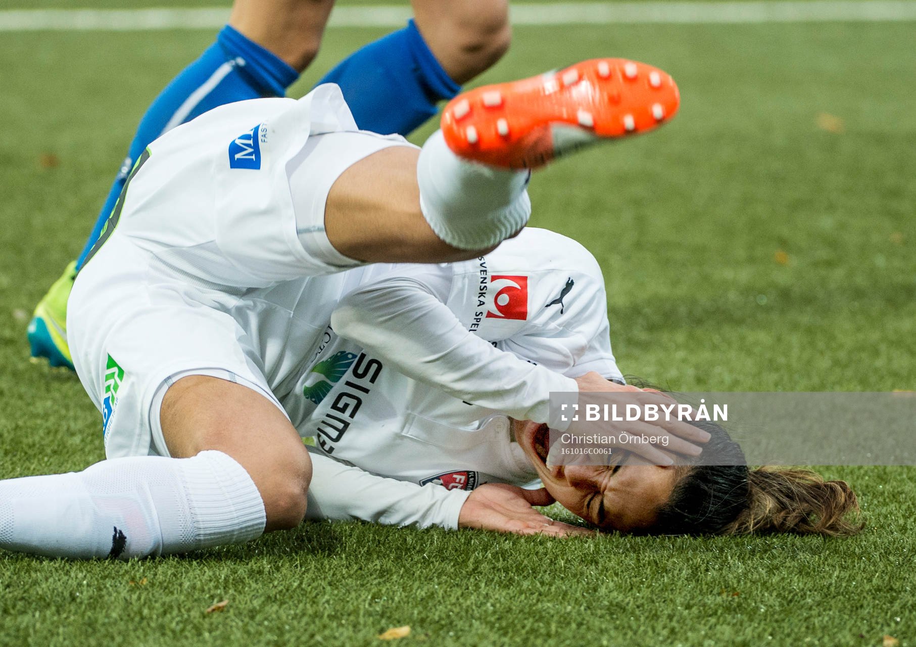 Rosengårds Marta Viera Da Silva skadar sig