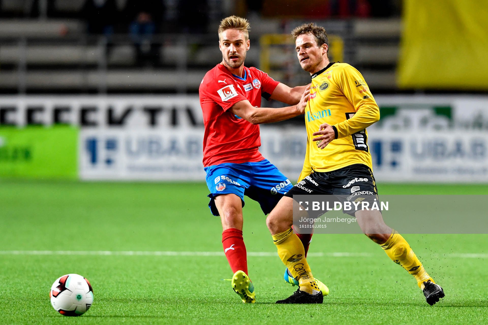 Elfsborgs Henning Hauger och Helsingborgs Johan Mårtensson