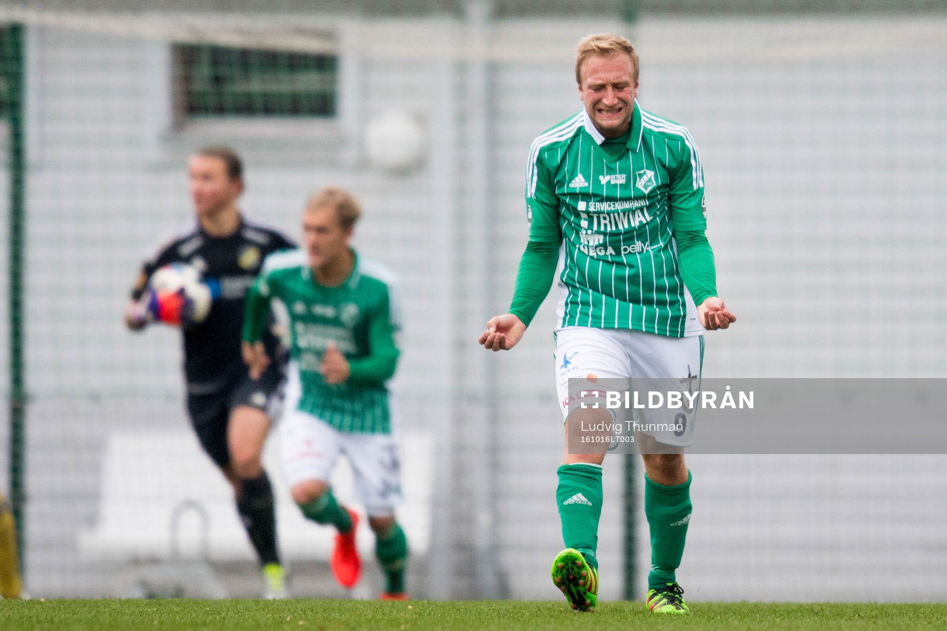 Vinbergs Alexander Sakac deppar