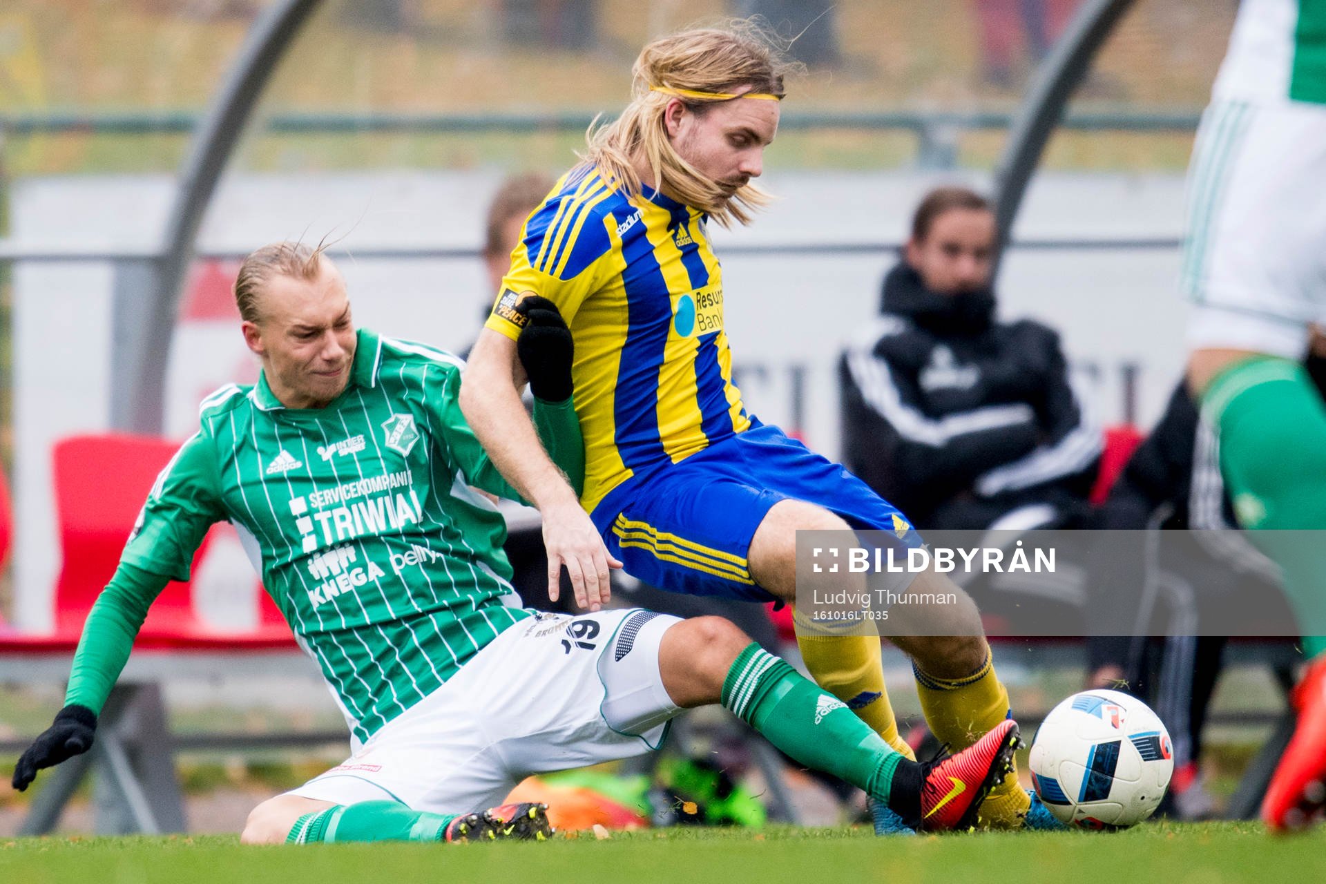 Vinbergs Simon Andersson och Eskilsminnes Mathias Unkuri