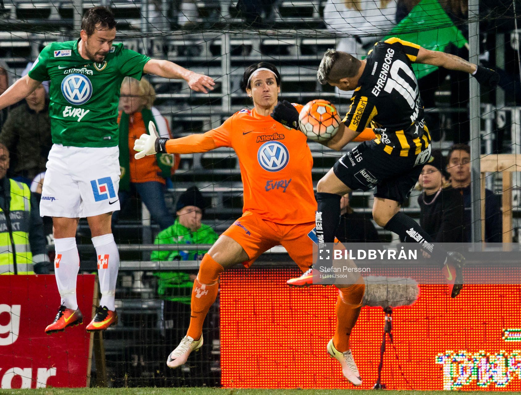 Häckens Paulo de Oliveira (h) nickar