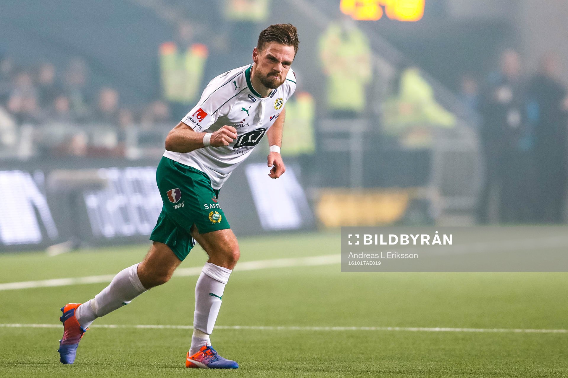Hammarbys Arnór Smárason jublar