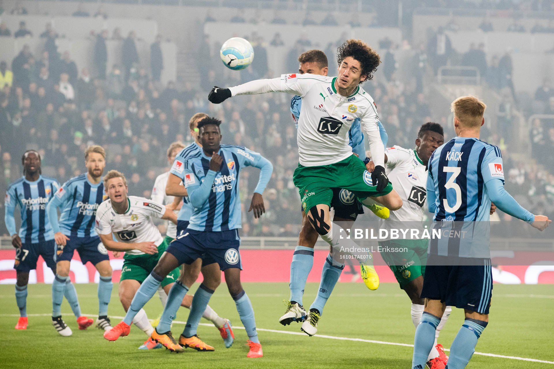 Hammarbys Romulo Cabral Pereira Pinto med en nick på hörna
