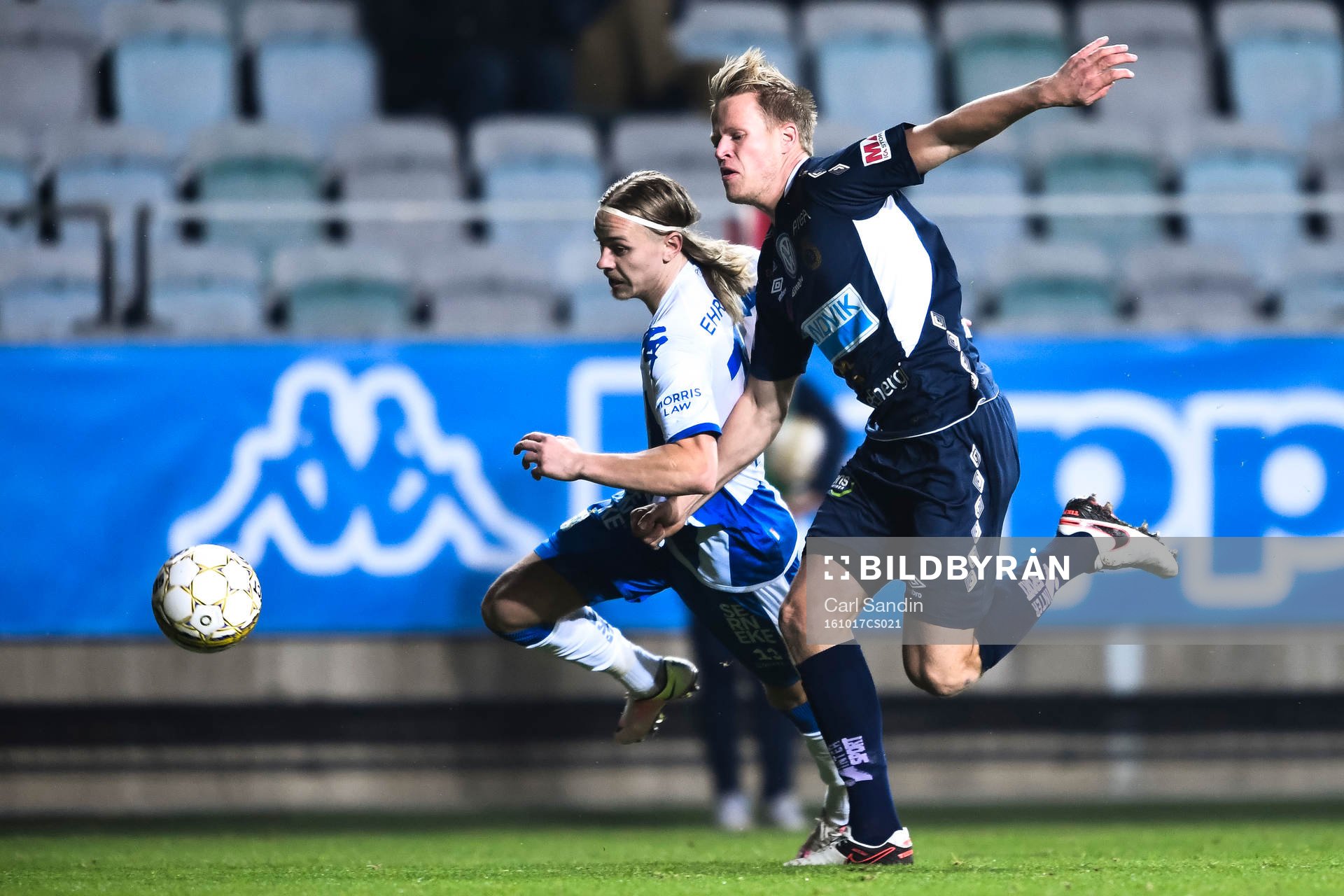 IFK Göteborgs Elias Mar Omarsson och Gefles Emil Bellander