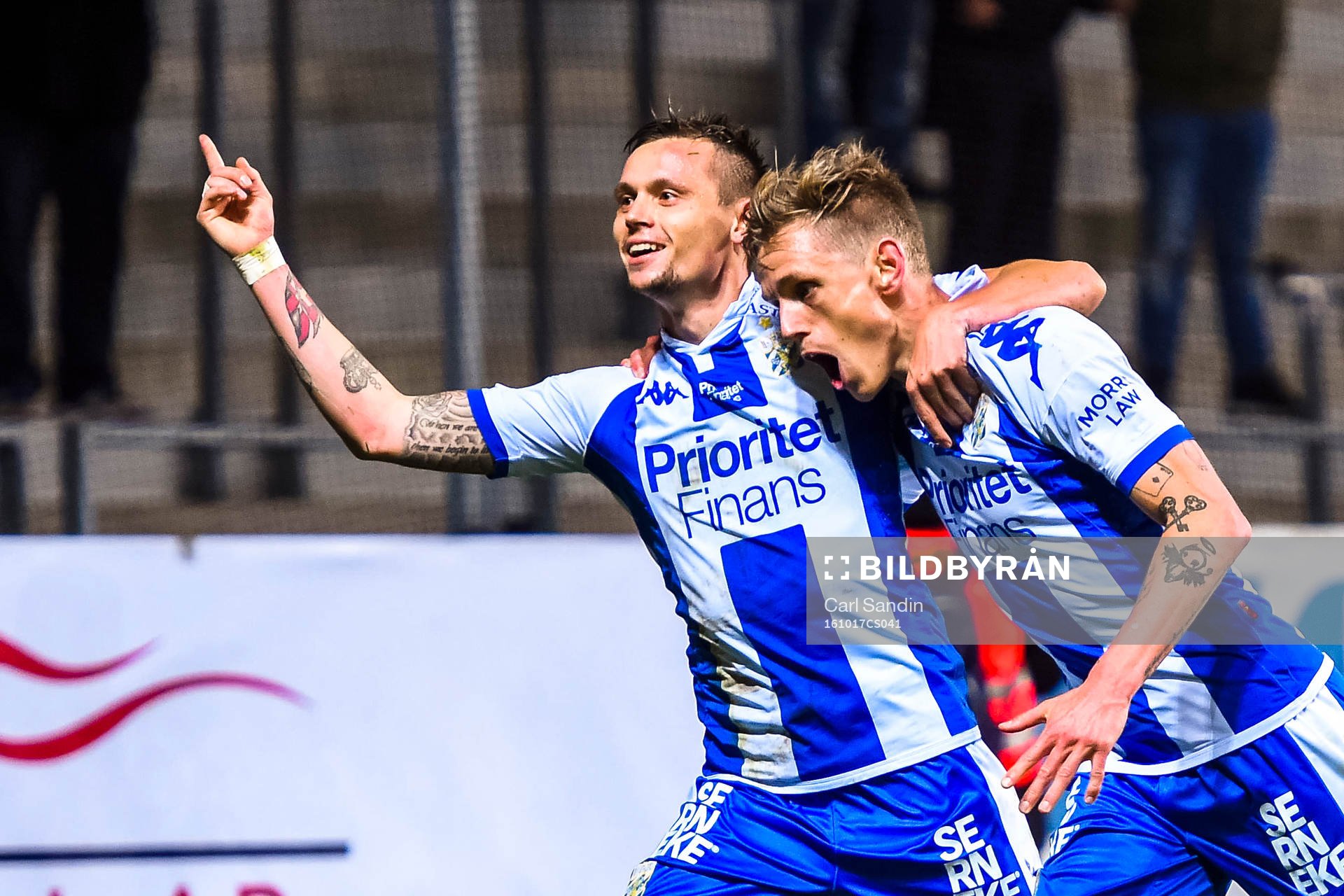 IFK Göteborgs Jakob Ankersen och Sören Rieks jublar