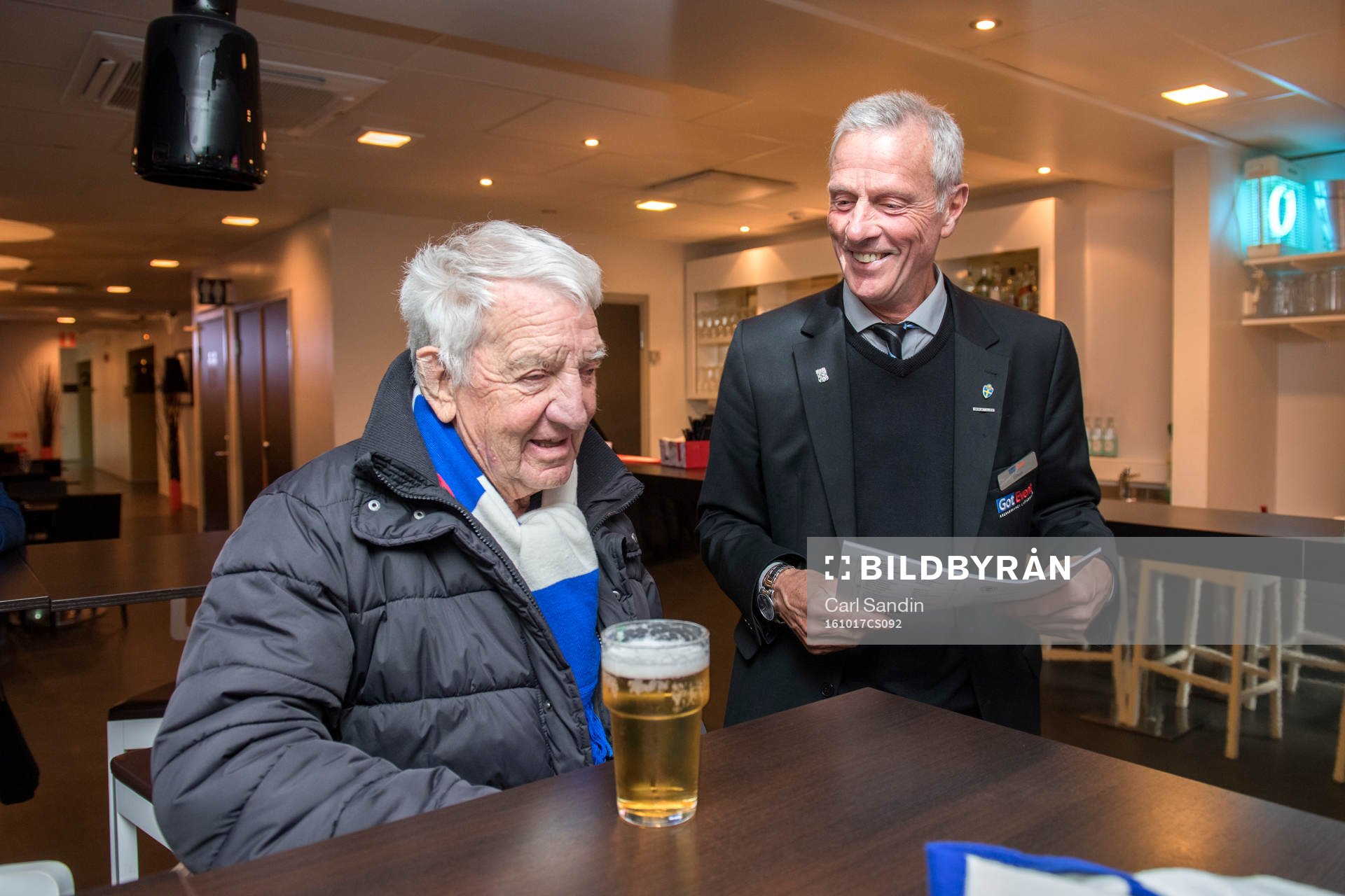 Bertil Bebben Johansson och pressvärd Göran Andersson