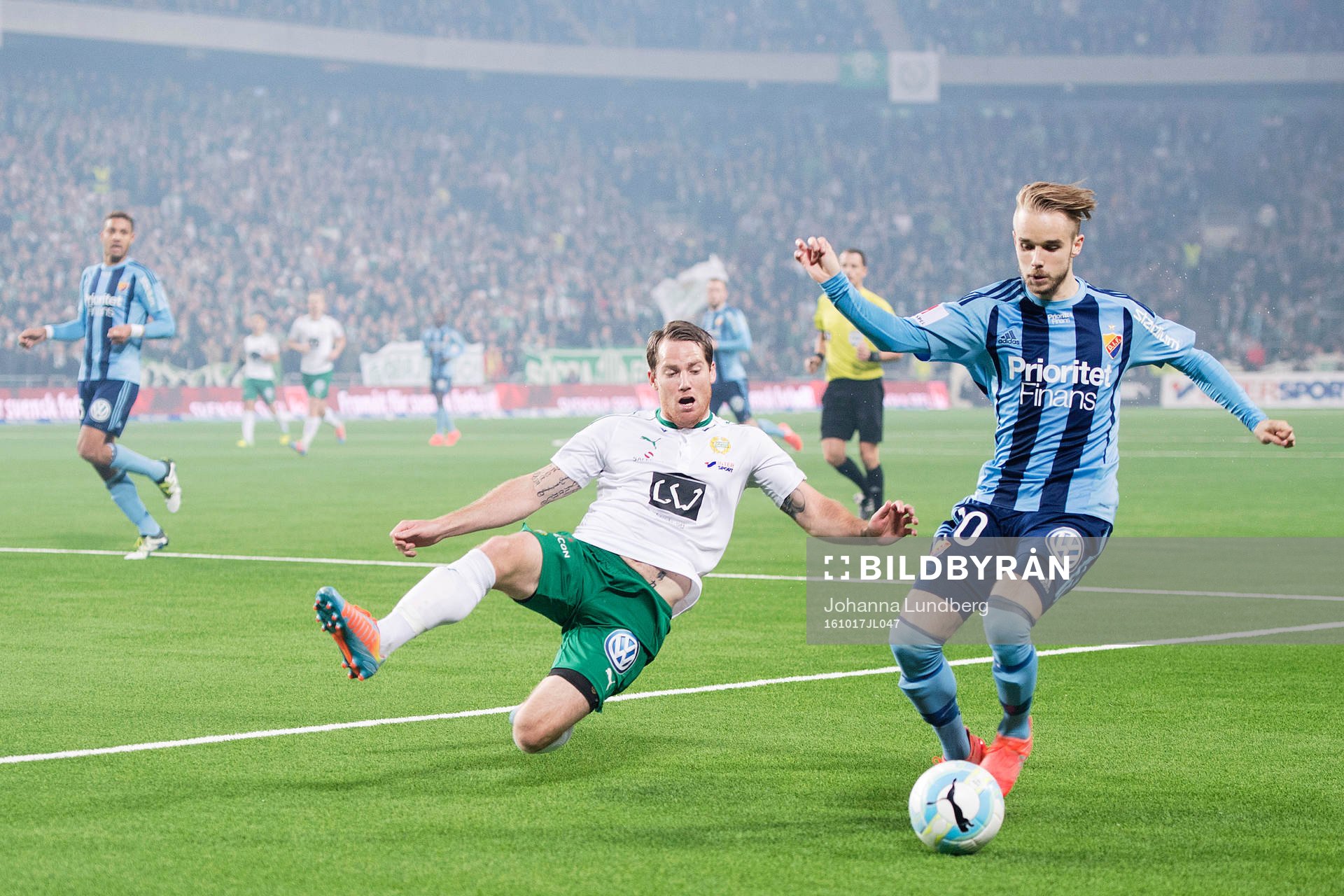 Hammarbys Johan Persson utmanar Djurgårdens Daniel Berntsen