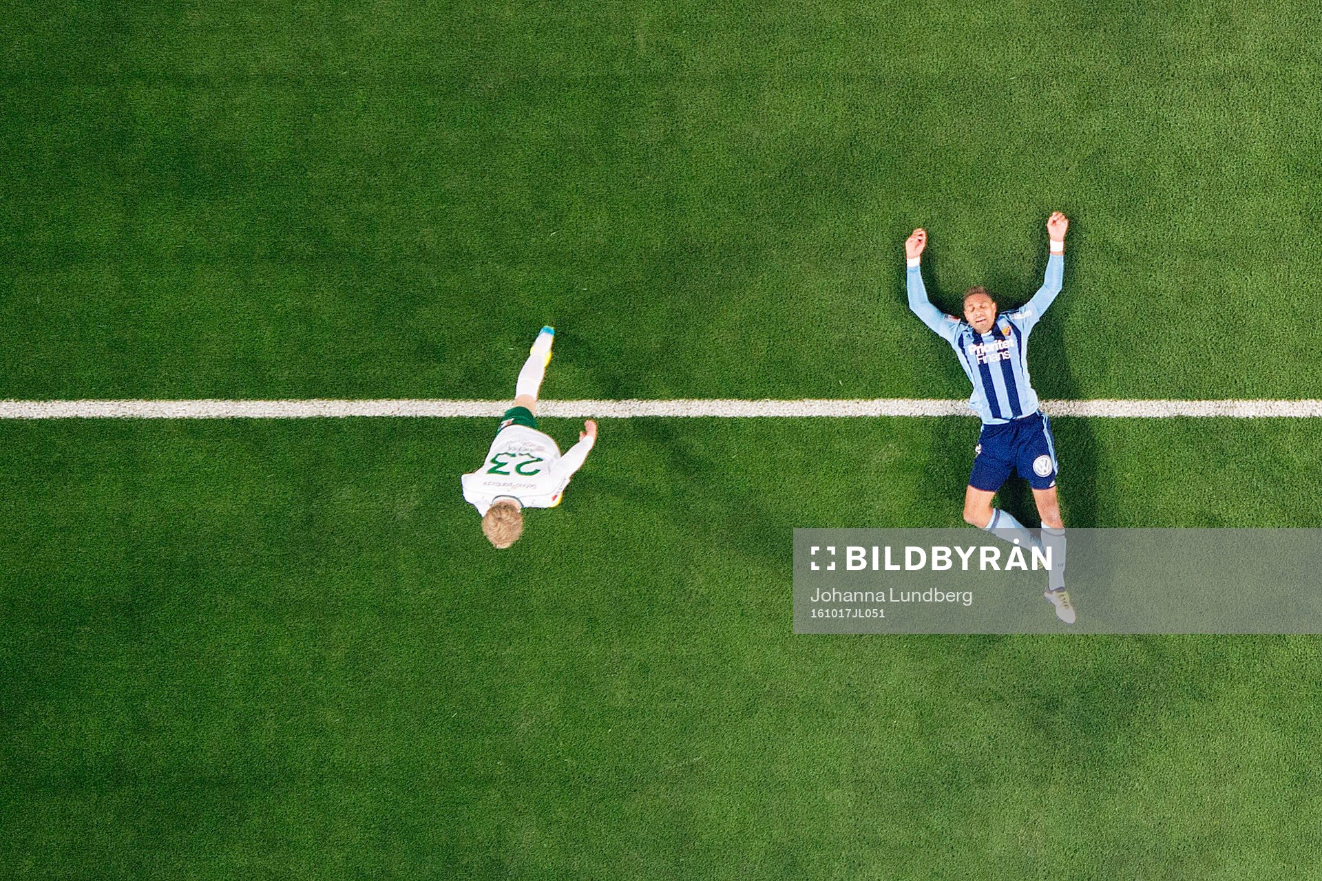 Djurgårdens Mathias Ranegie deppar bredvid Hammarbys Lars