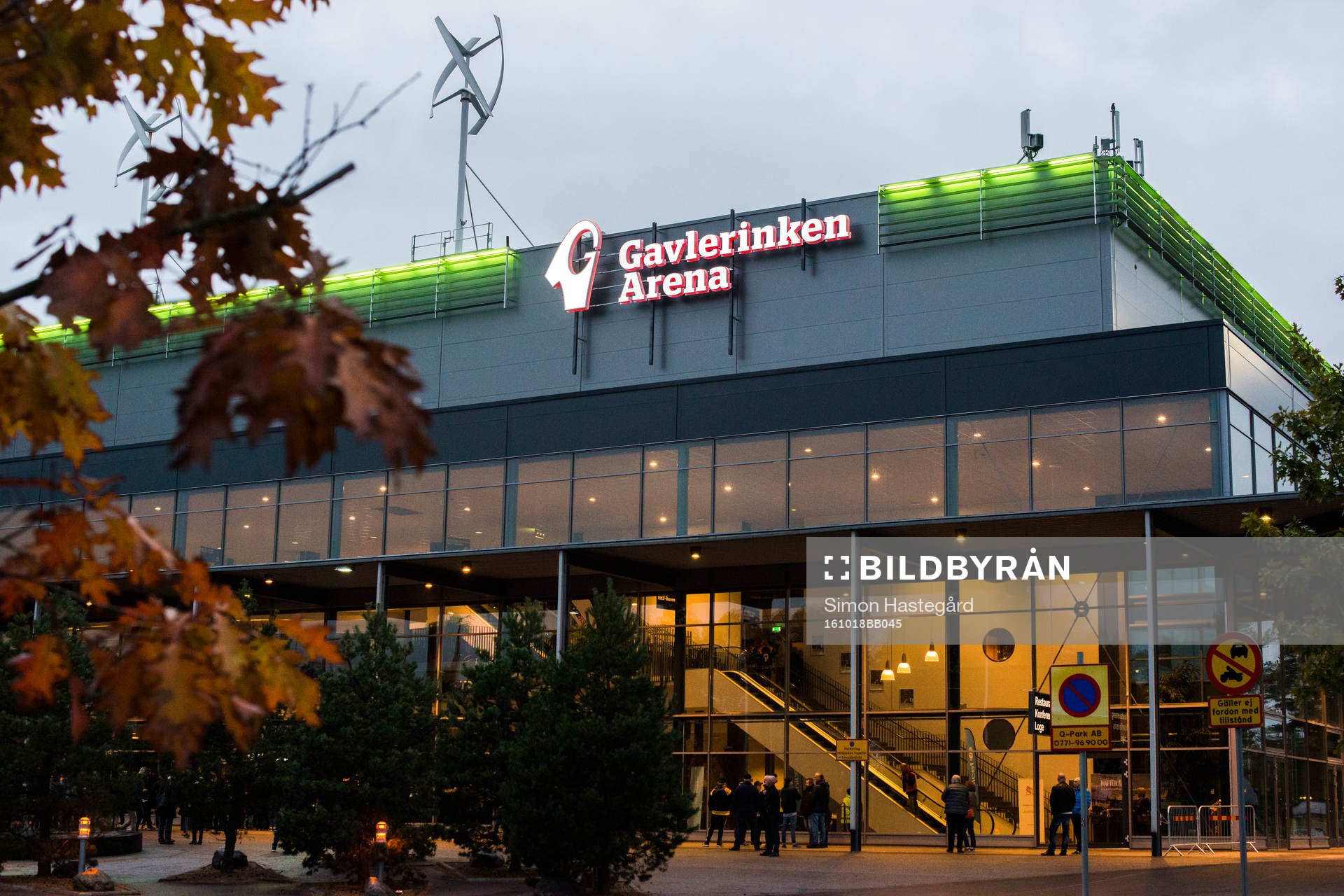Entrén till Gavlerinken Arena före ishockeymatchen i SHL