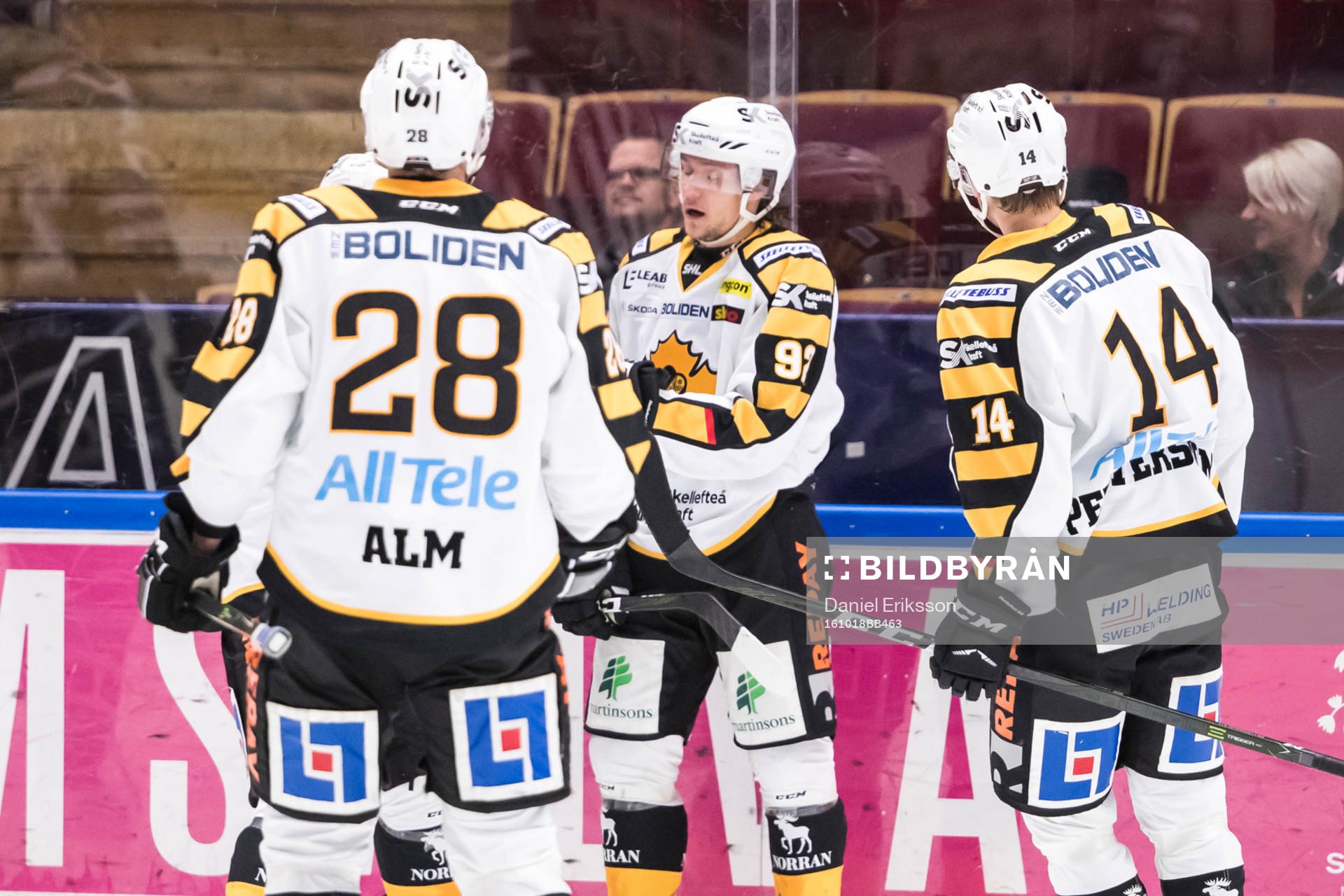 Skellefteås Jesper Olofsson jublar