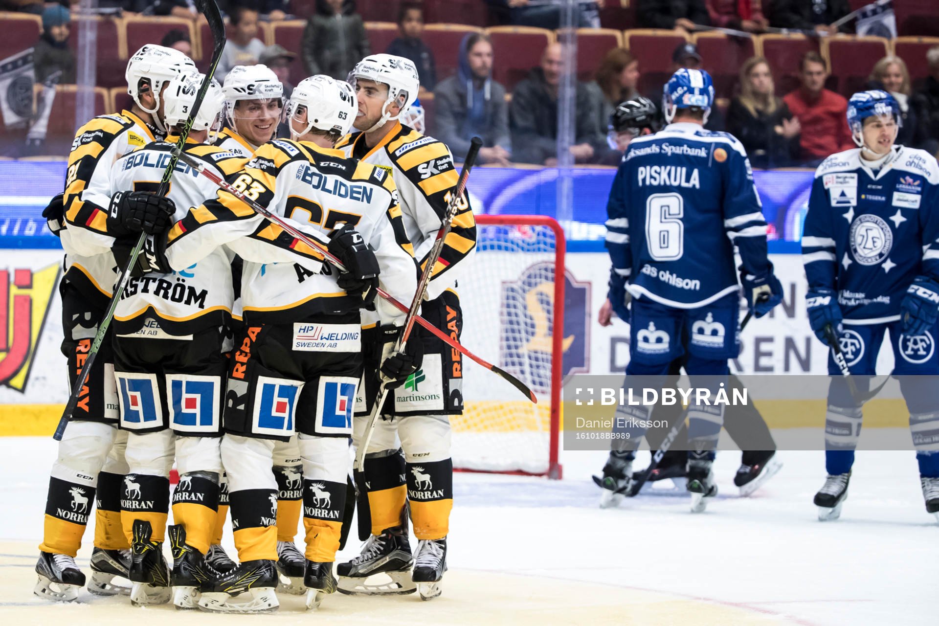 Skellefteås spelarna jublar