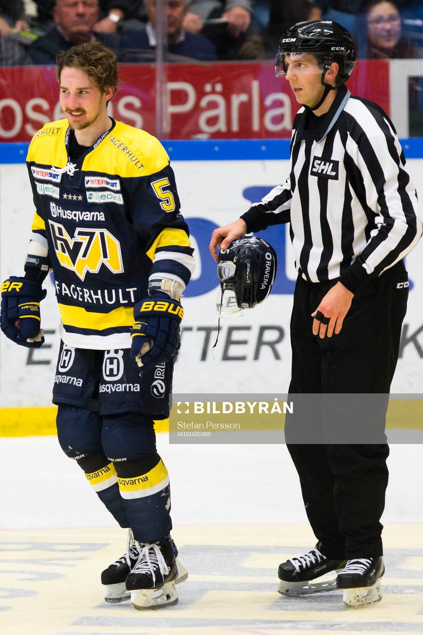 s Adam Almquist