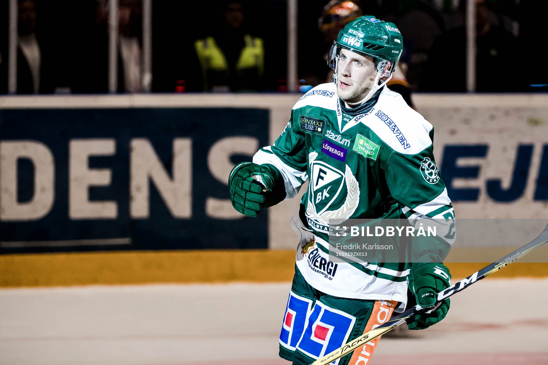 Färjestads Per Åslund jublar