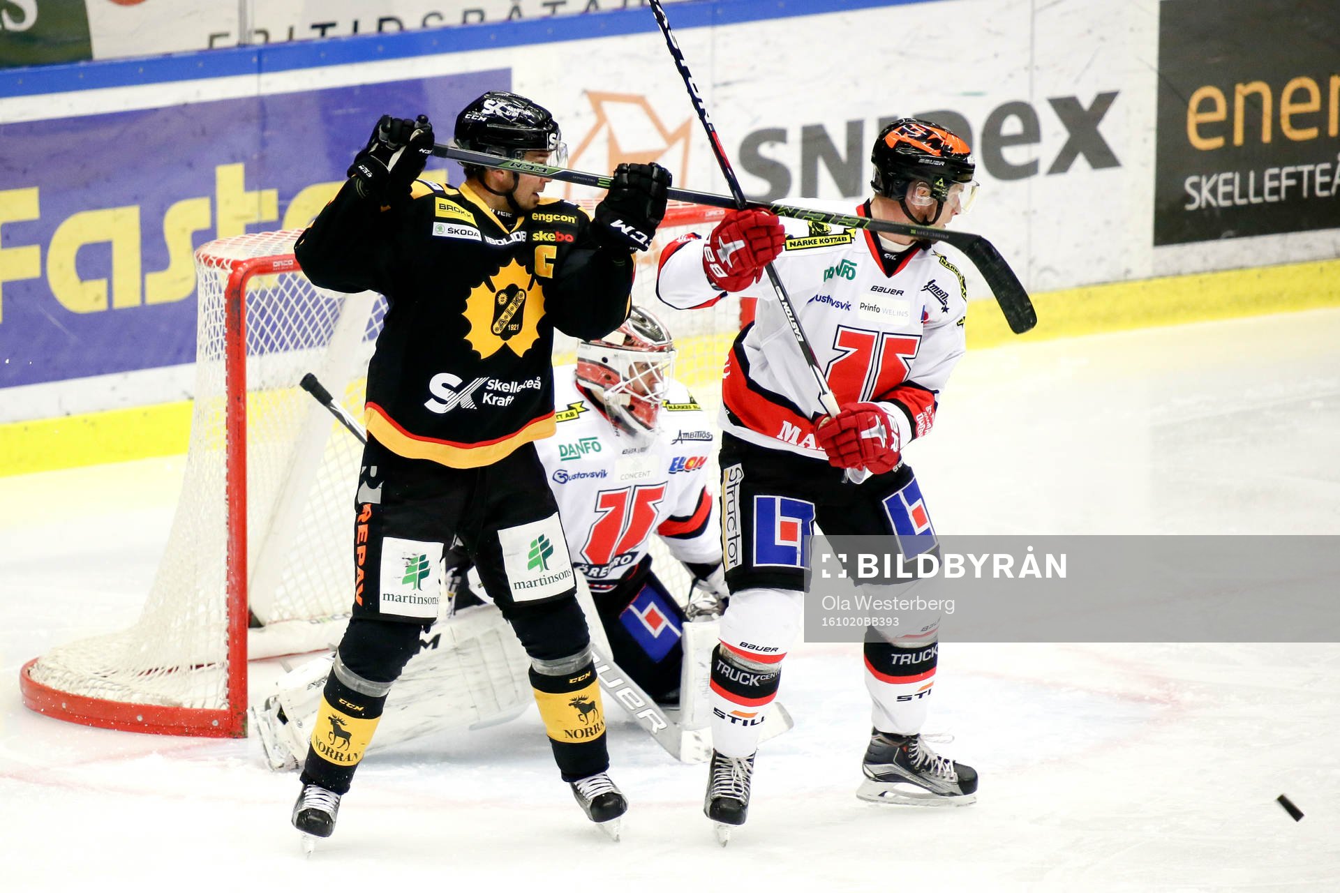 Skellefteås Jimmie Ericsson och Örebros Johan Motin