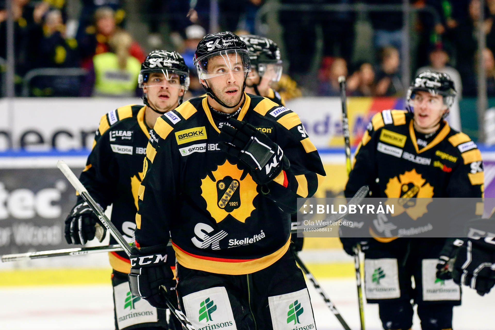 Skellefteås Pontus Petterström jublar