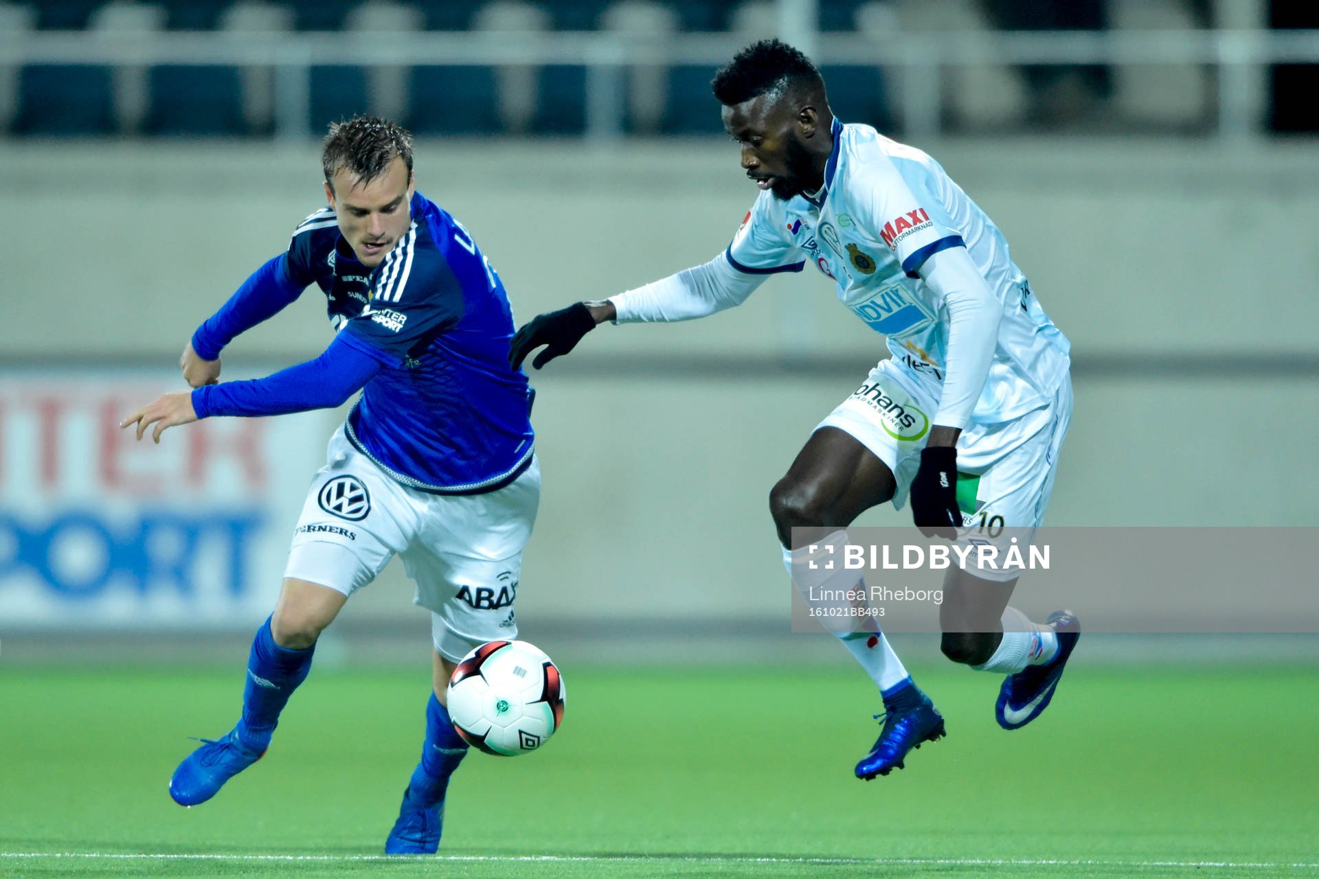 Sundsvalls Smajl Suljevic och Gefles Dioh Williams