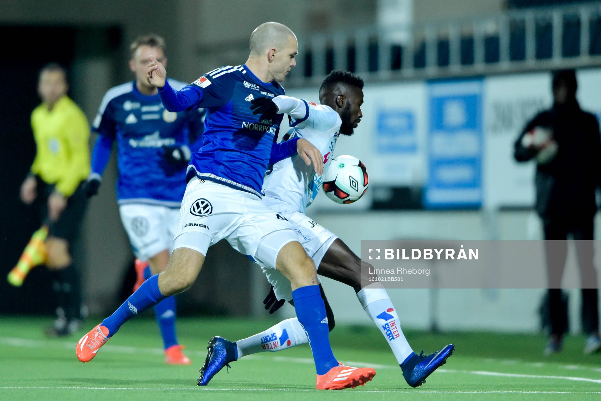 Sundsvalls Marcus Danielson och Gefles Dioh Williams
