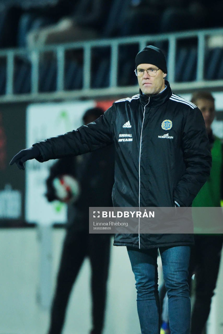 Sundsvalls tränare Joel Cedergren